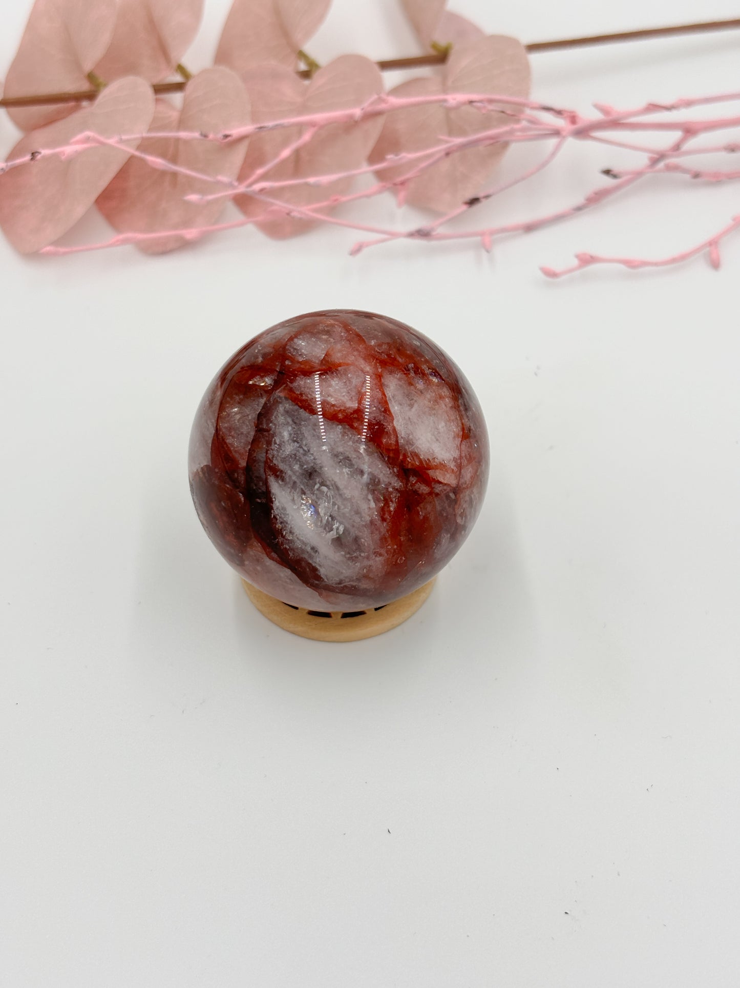 Fire quartz ball with rainbow effect & fascinating patterns | Healing stone, decoration and energy work
