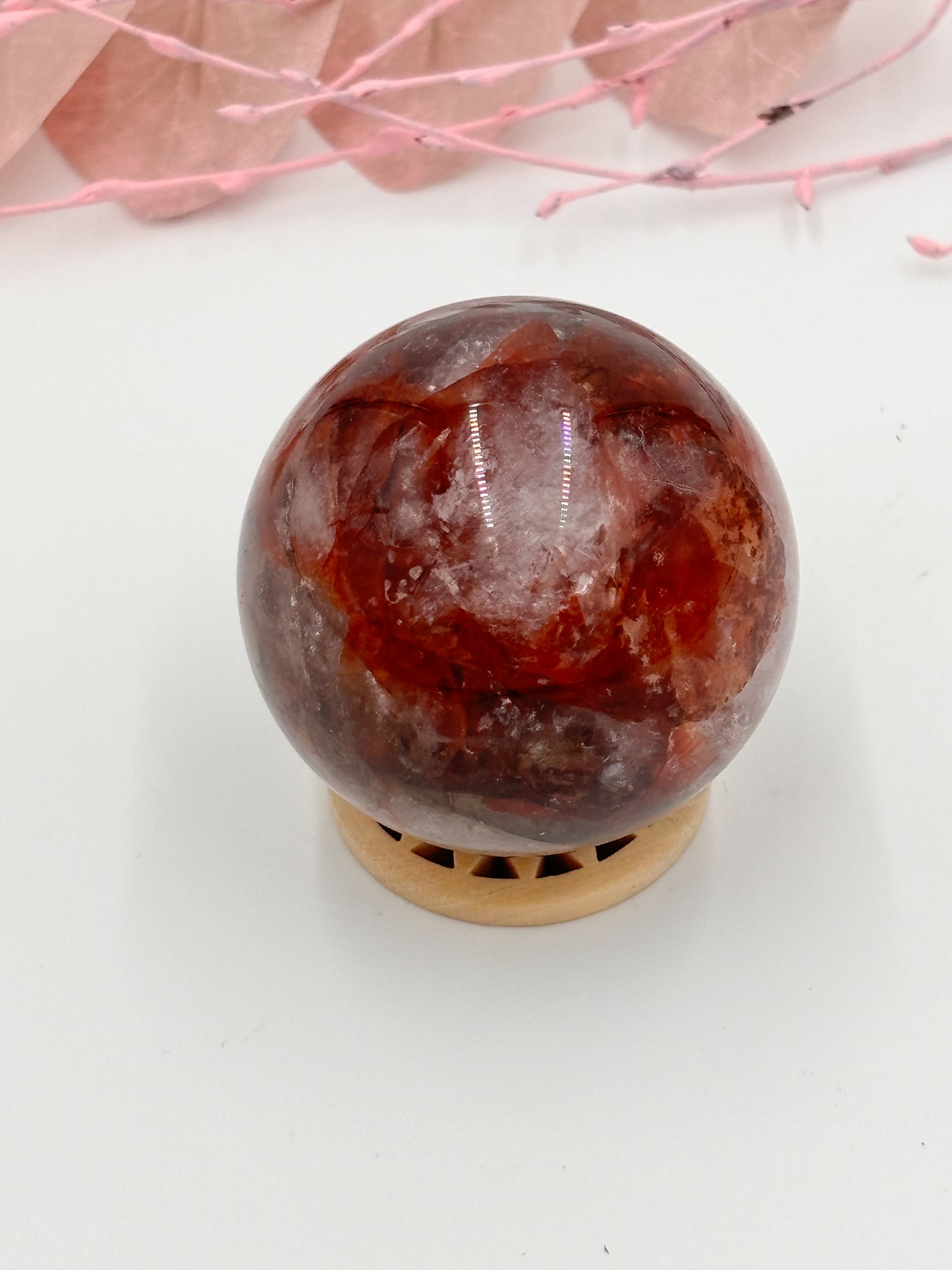 Fire quartz ball with rainbow effect & fascinating patterns | Healing stone, decoration and energy work