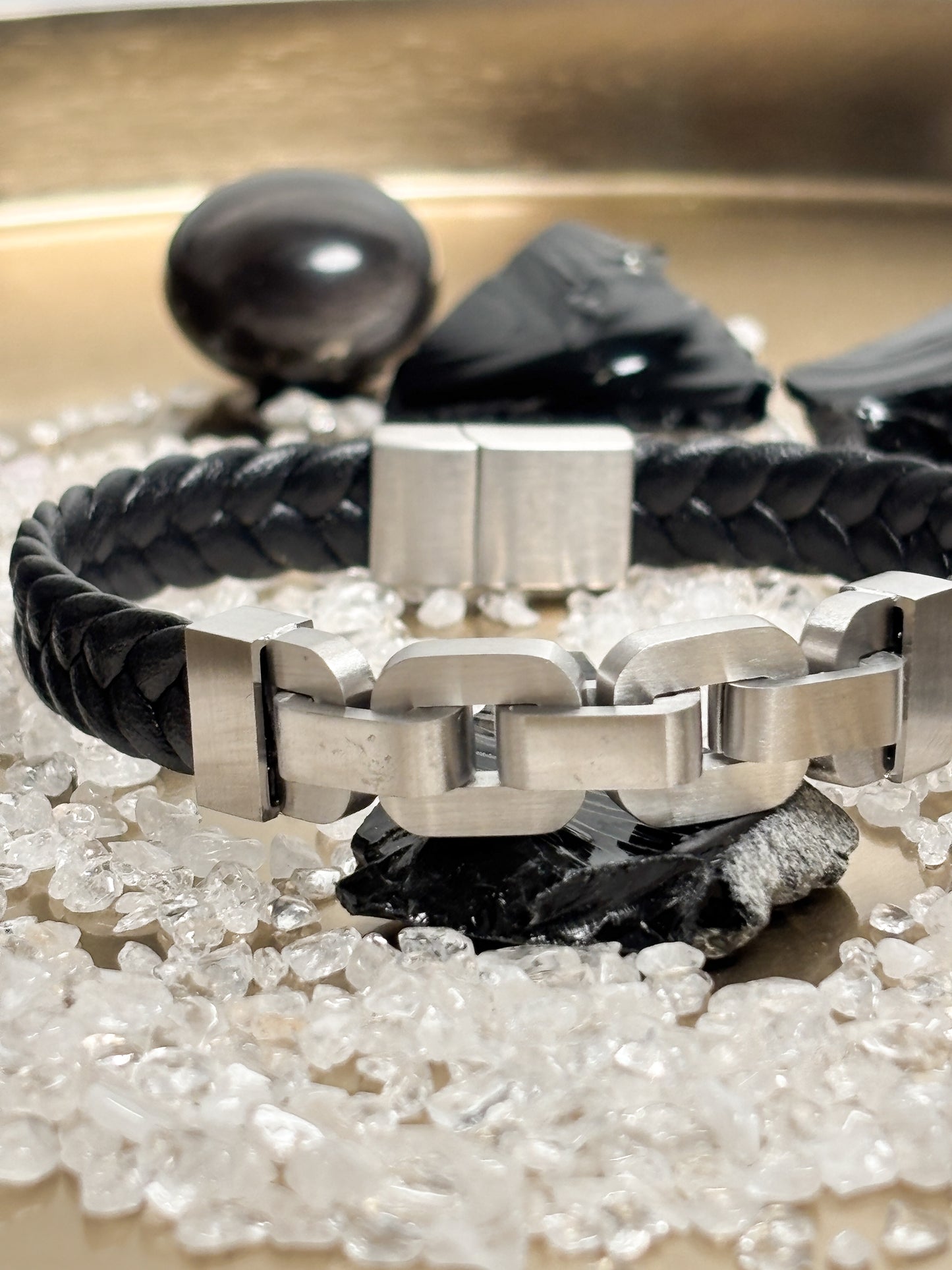 Schwarzes Lederarmband geflochten – Edelstahlkette & Verschluss – 21 cm – maskulin & elegant