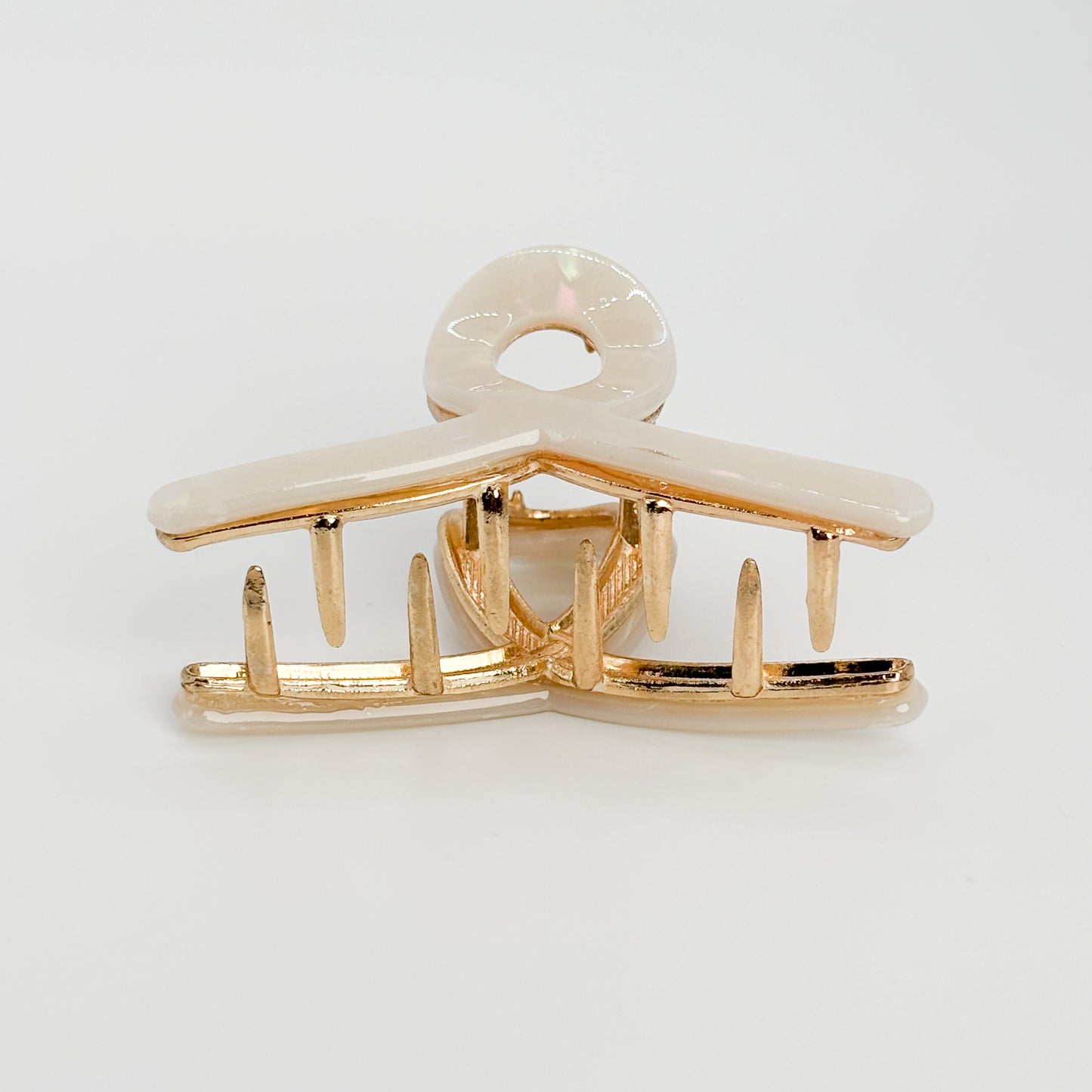 Kleine Haarklammer Schleifenoptik Gold mit weiß schimmernder Oberfläche 6x2,8 cm (Kopie)