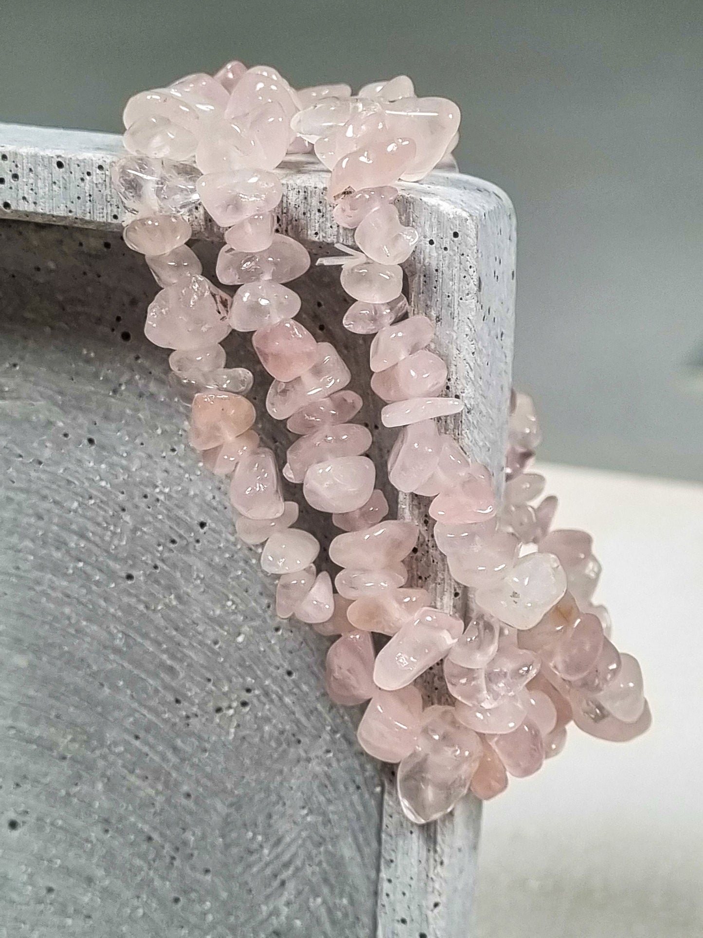 rose quartz splinter bracelet