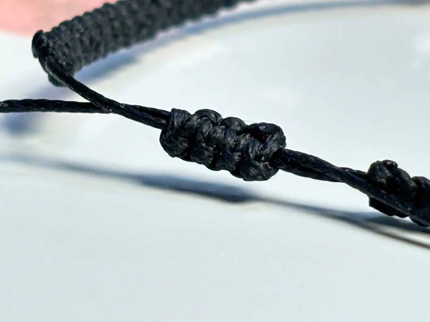 Bracelet rock crystal, amethyst and Andean opal|6mm|macrame|pink|black