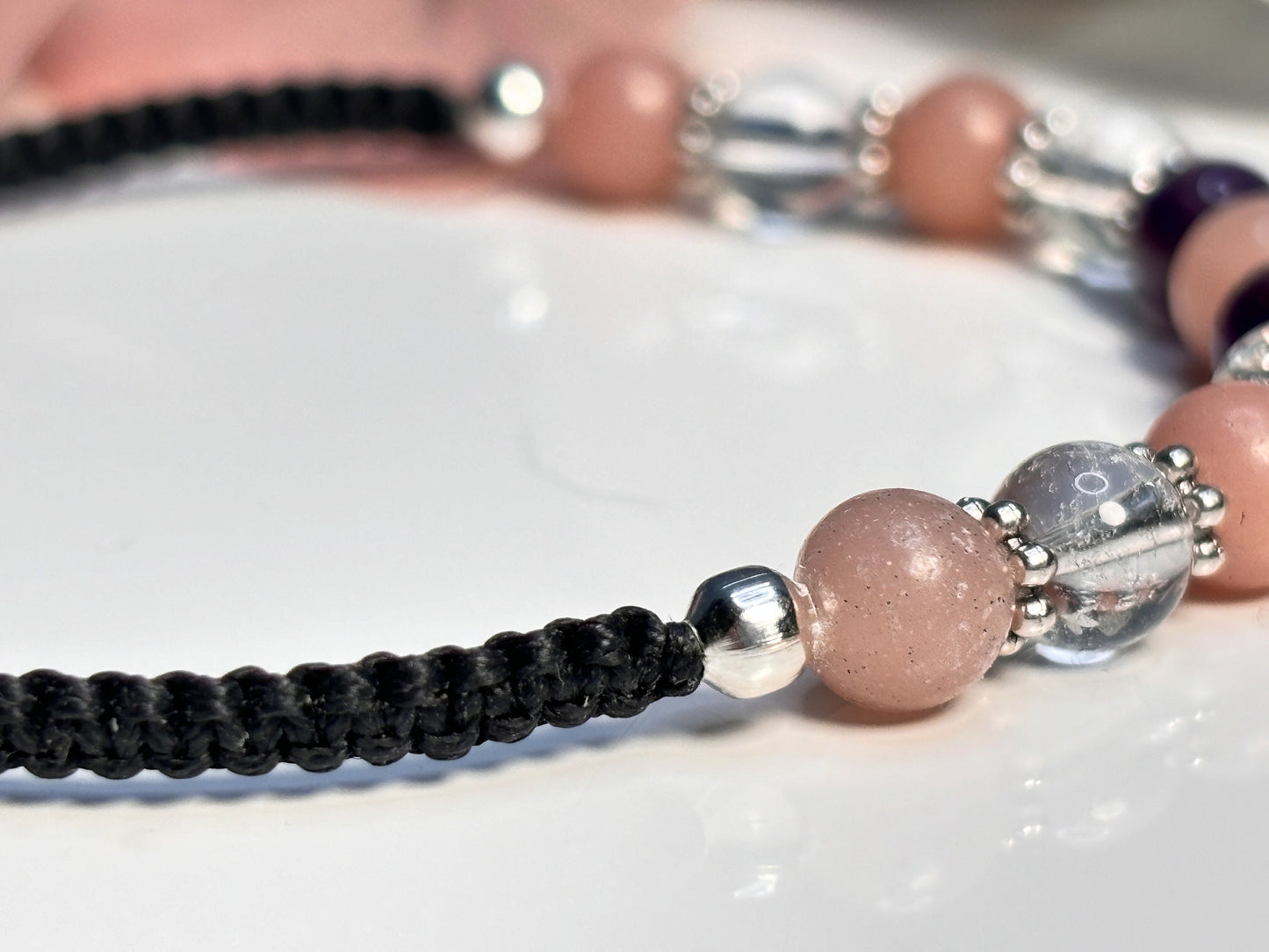 Bracelet rock crystal, amethyst and Andean opal|6mm|macrame|pink|black
