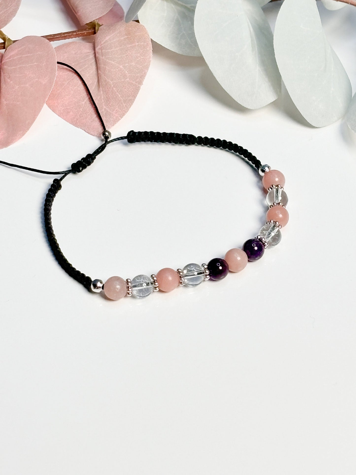 Bracelet rock crystal, amethyst and Andean opal|6mm|macrame|pink|black