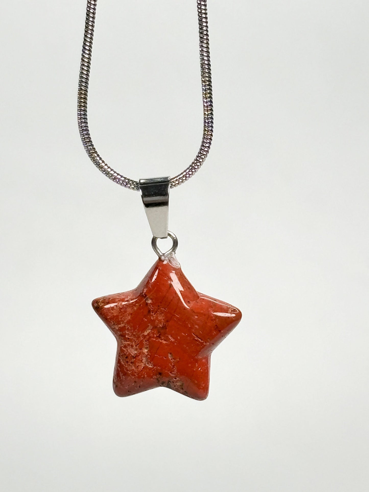 Necklace pendant star red jasper small| healing stone| red| silver| crystal| 1.9 x 1.9 cm