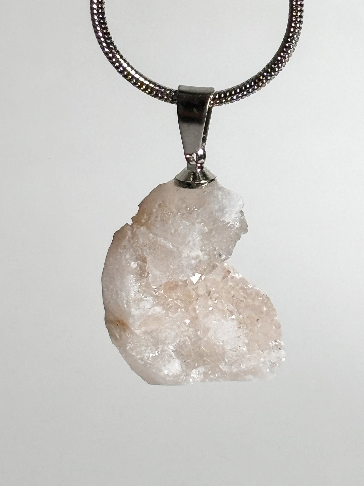 Glittering White Agate Druzy Pendant - A Touch of Elegance
