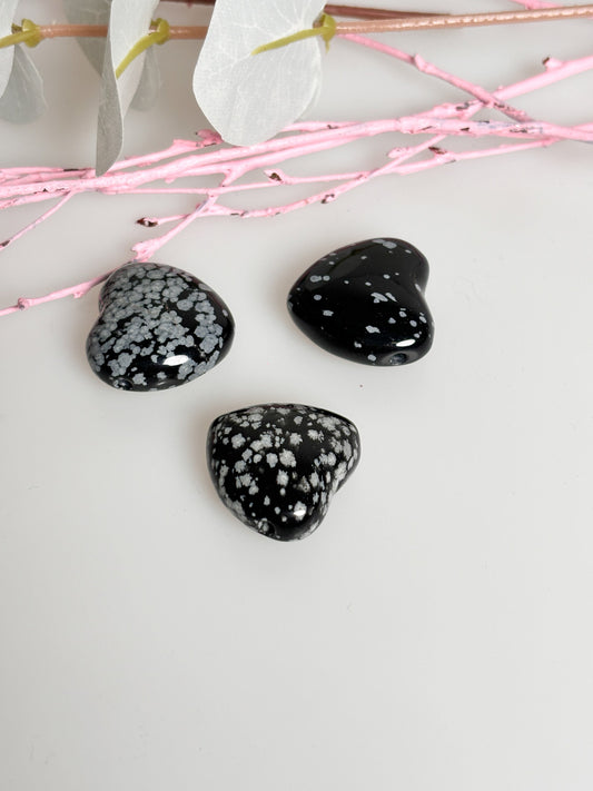 Schneefocken Obsidian Herz gebohrt 2,4x2,4cm