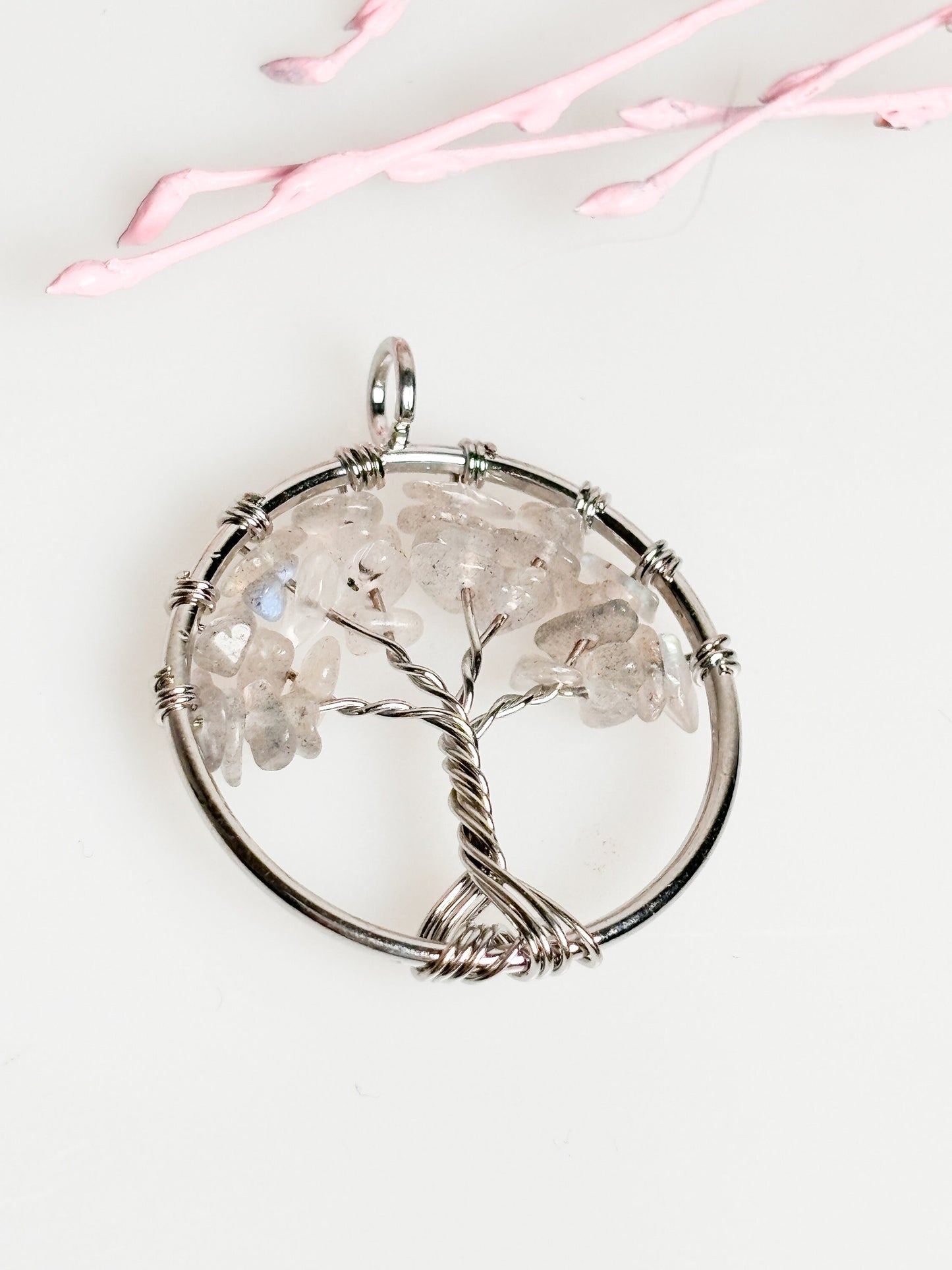 Tree of Life: Round wire pendant with labradorite splinters | silver