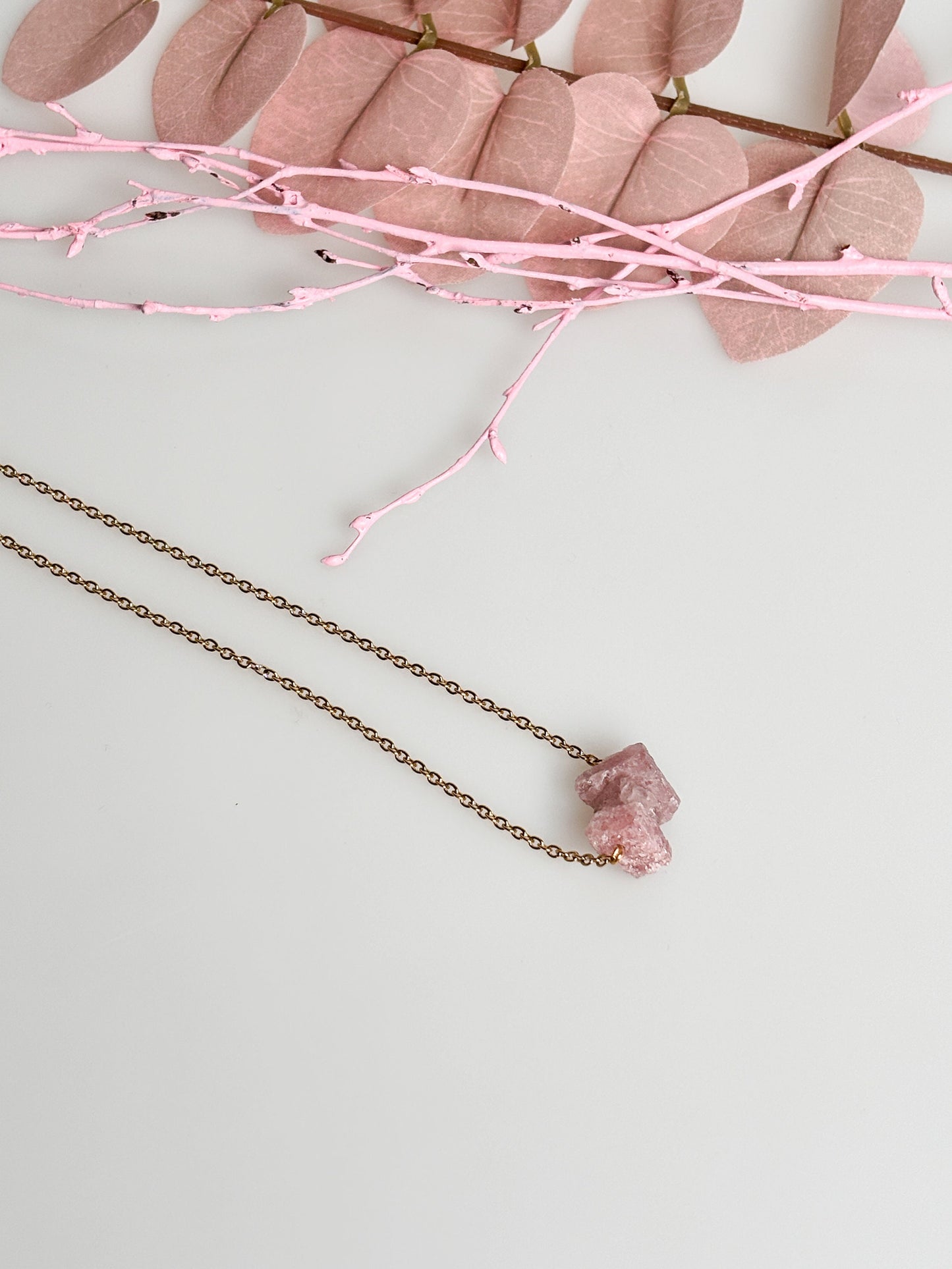 Beautiful necklace with rose quartz raw stones