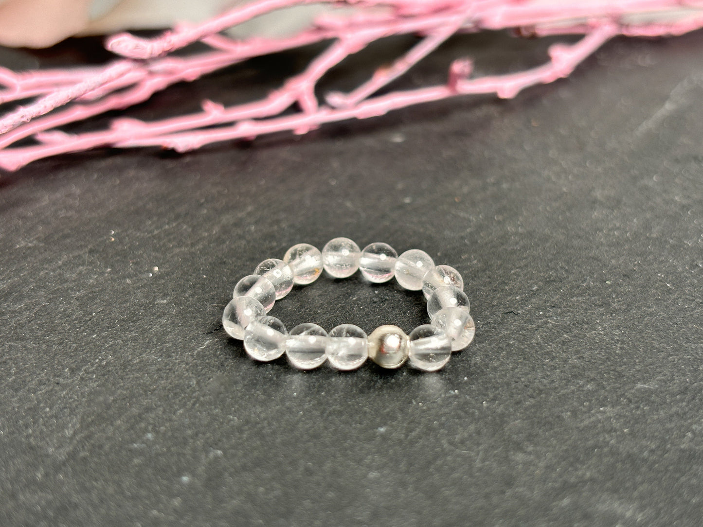 Elastic ring with 3mm rock crystal beads - natural elegance on your finger