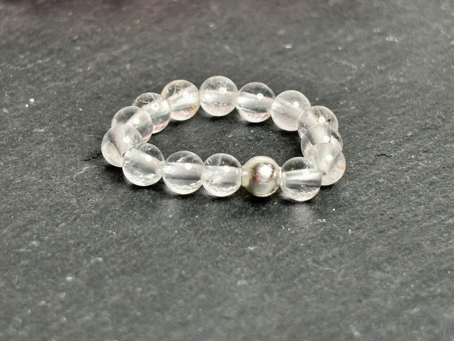 Elastic ring with 3mm rock crystal beads - natural elegance on your finger
