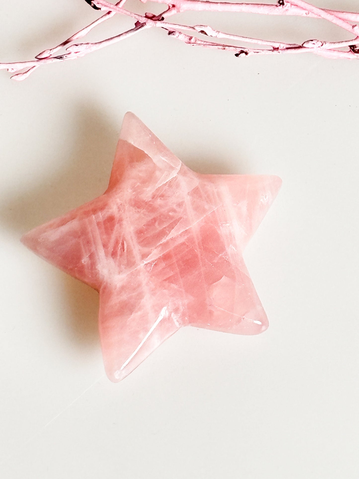 Shimmering rose quartz star: 5.8x5.5cm, 51g