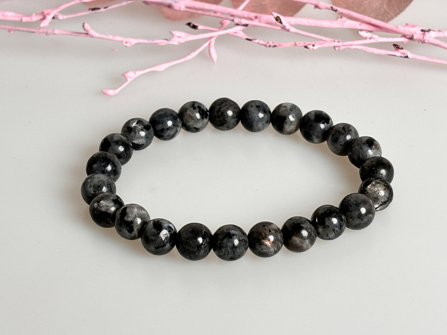 Naturally shimmering: Elastic Larvikite pearl bracelet, 8mm pearls, length approx. 17.5cm