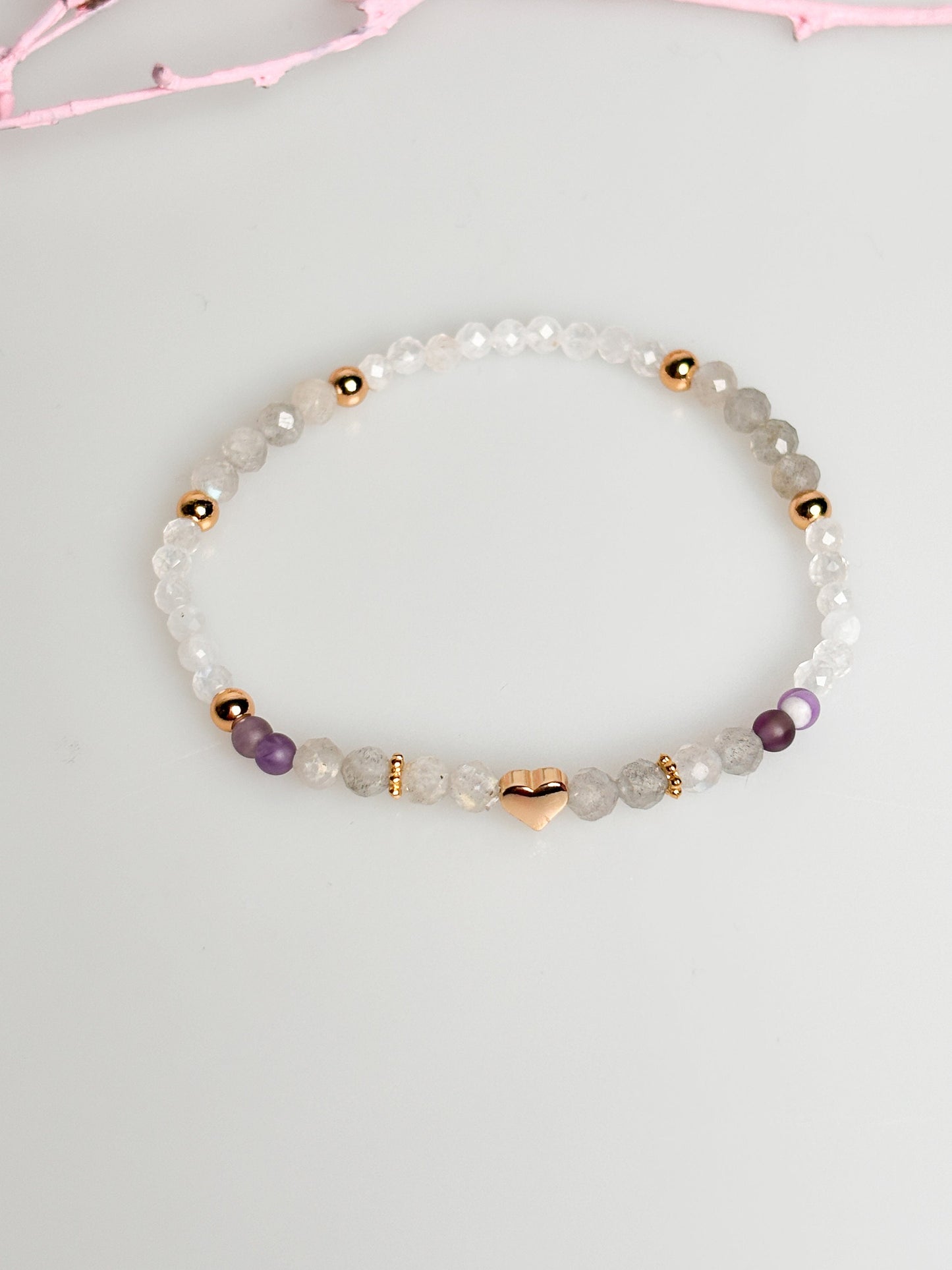 Delicate bracelet with rose quartz, labradorite, moonstone and amethyst