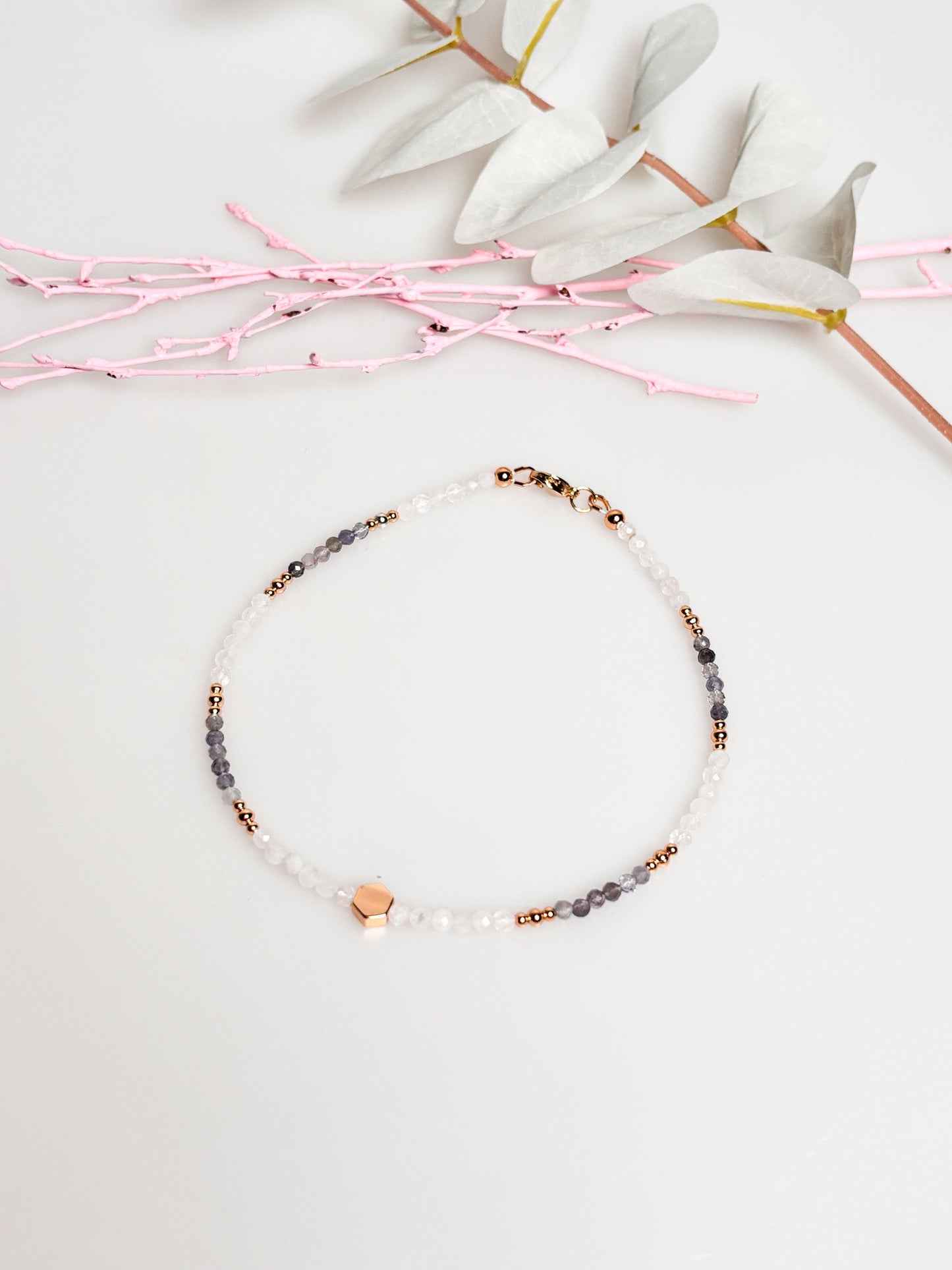 Anklet with moonstone and kyanite beads 3mm, gold clasp length 25 cm with extension chain 5cm