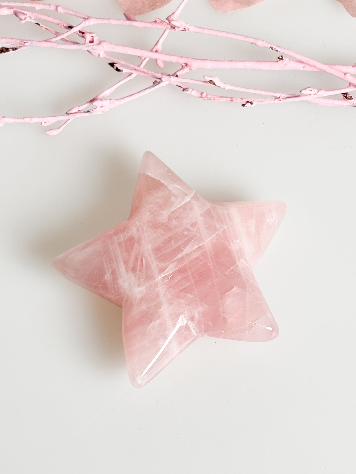 Shimmering rose quartz star: 5.8x5.5cm, 51g