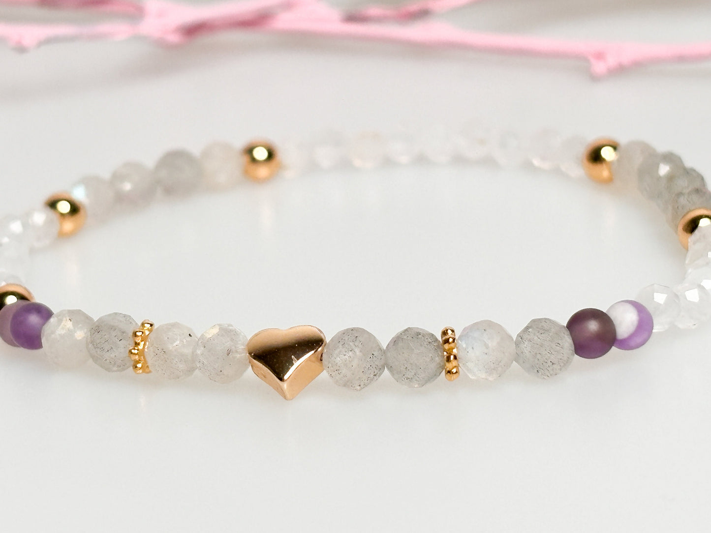 Delicate bracelet with rose quartz, labradorite, moonstone and amethyst