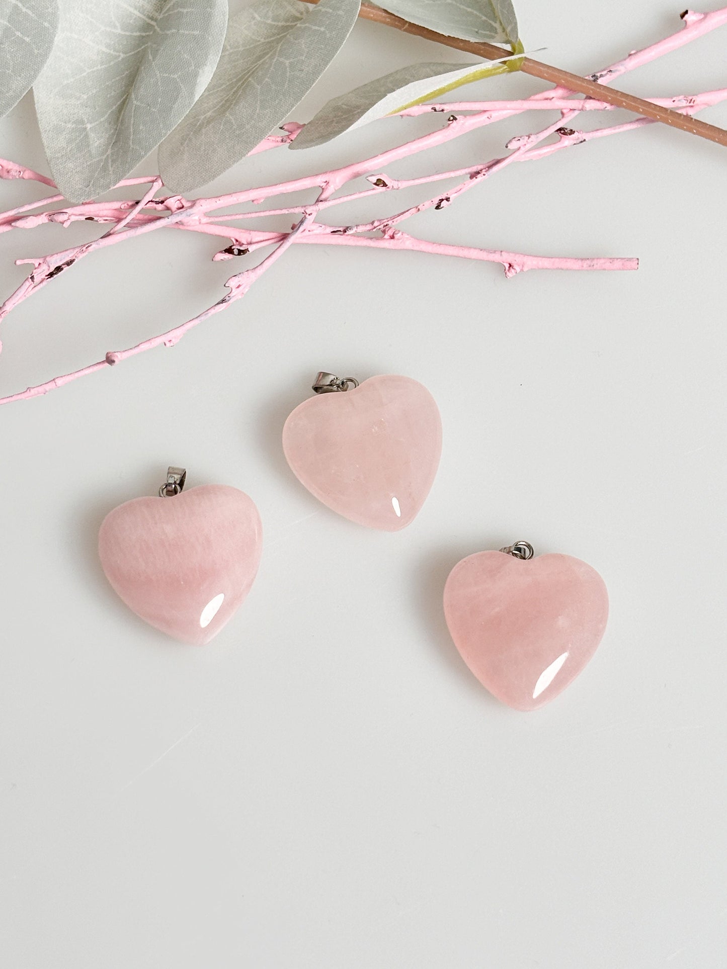 Natural beauty: rose quartz pendant with silver eyelet