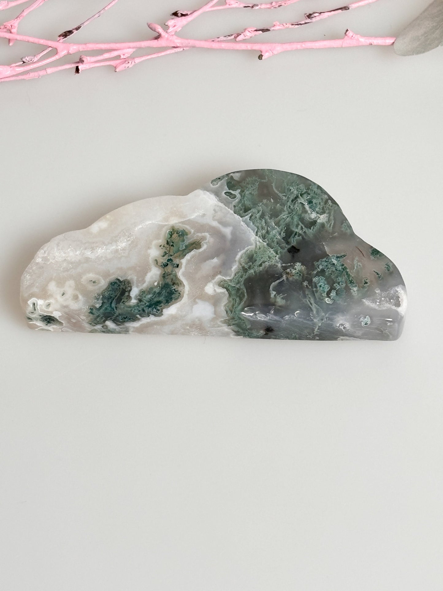 Moosachat Wolke – Edelstein Deko 8,4x3,9x1,2 cm – Heilstein Geschenk
