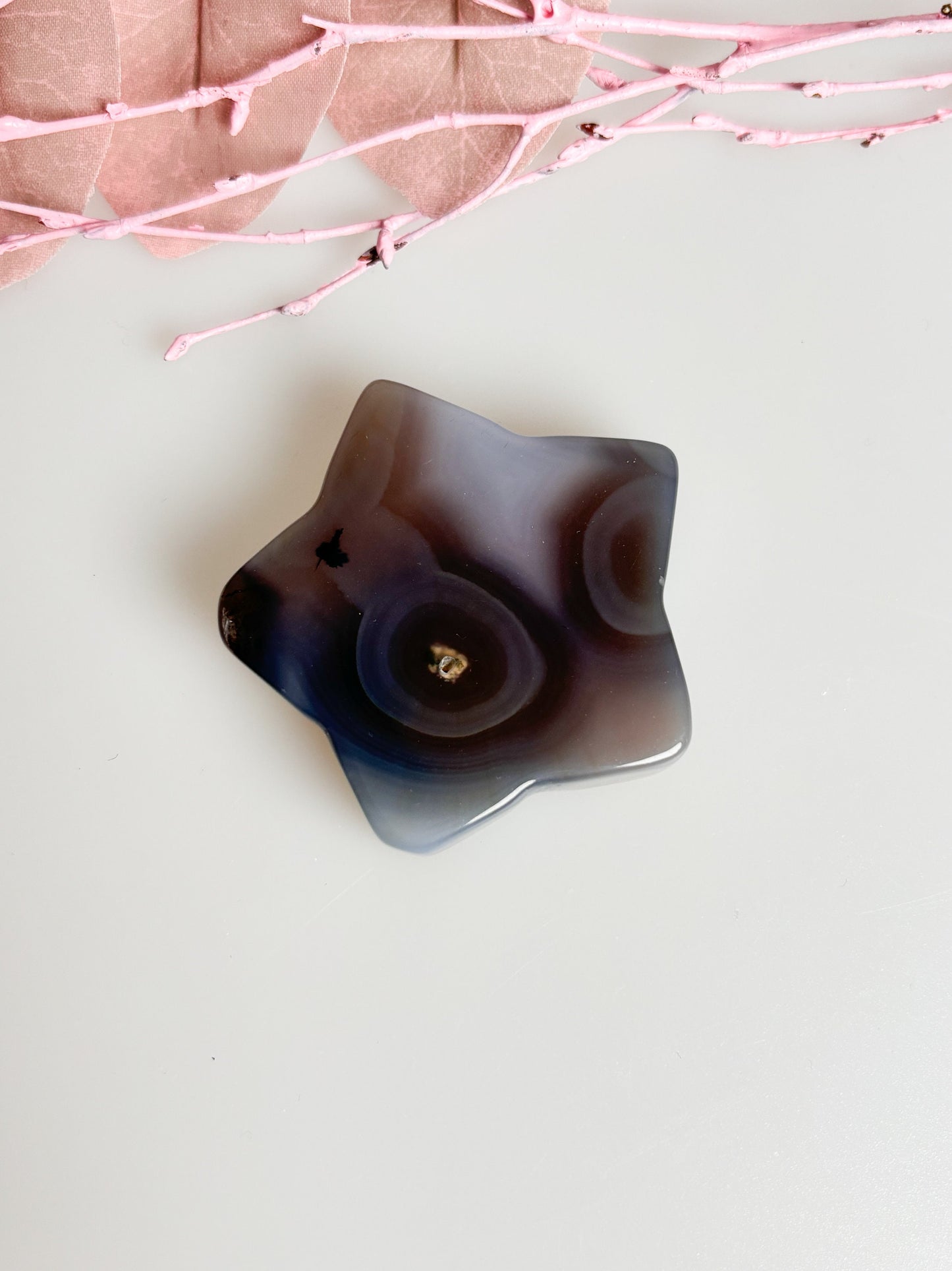 Agate decorative stars with great banding – size approx. 5.3x1.2 cm, 57g – Unique decoration for your home or office