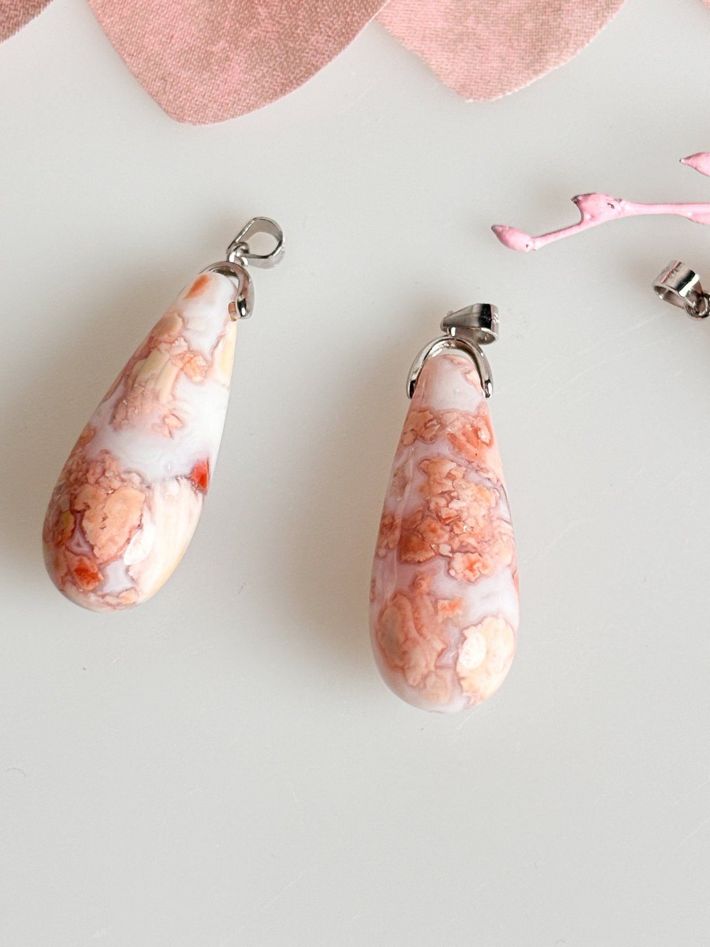 Candy Cotton Agate Pendant with 925 Silver Eyelet - Exclusive Jewelry. Special Agate