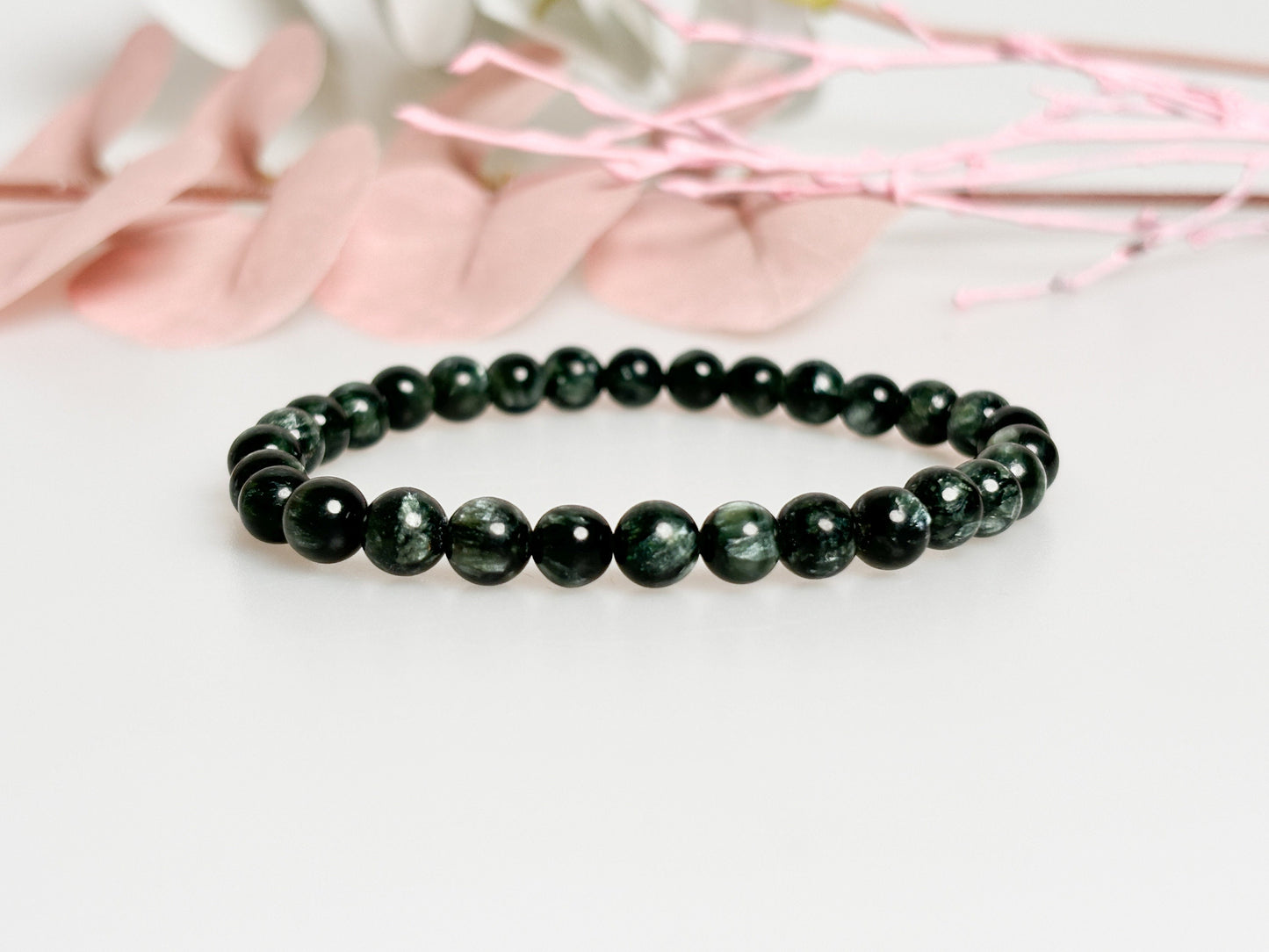 Premium Seraphinite bracelet, elastic, 6mm beads, spiritual energy, high quality gemstones, unique