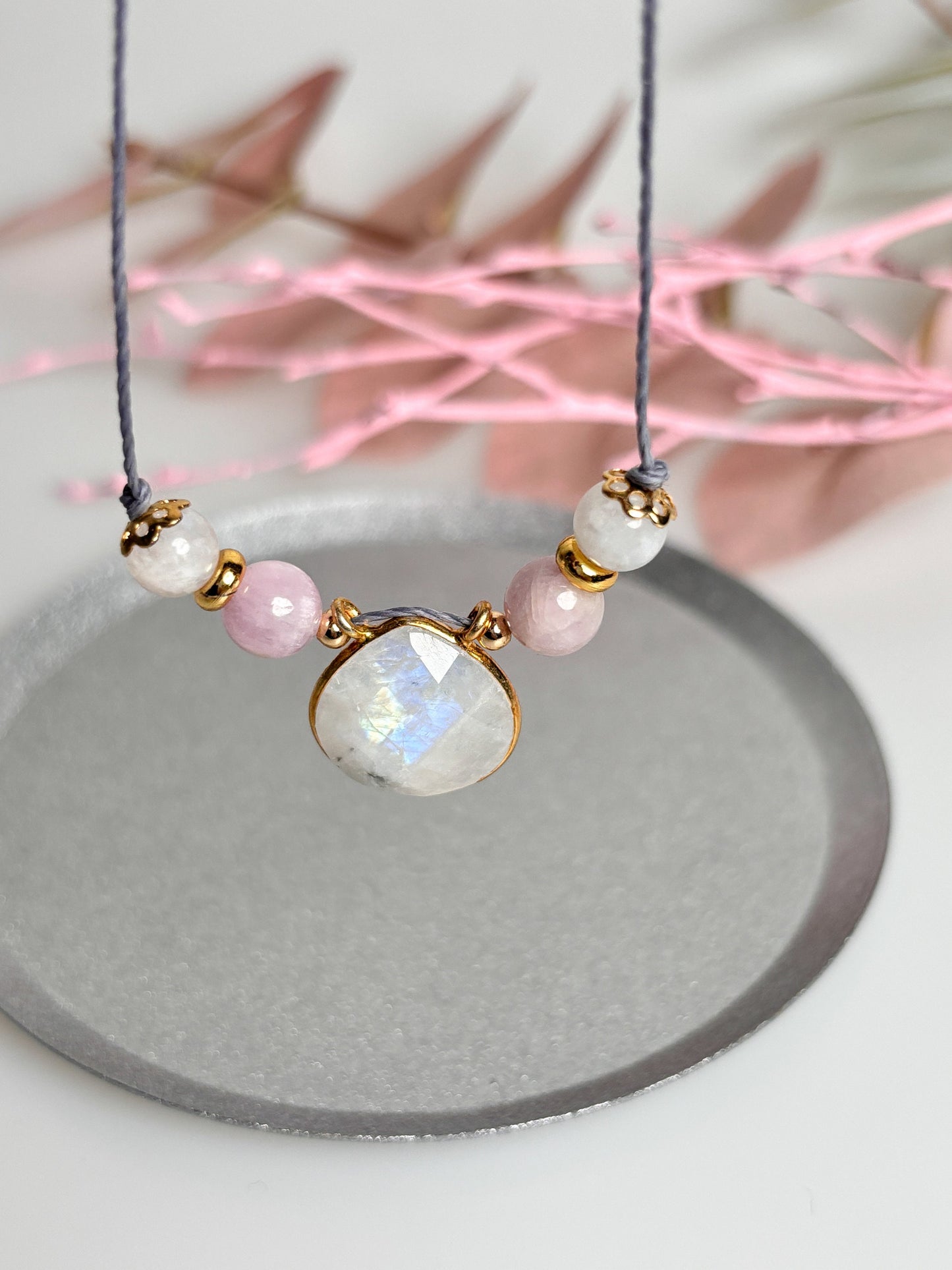 Beautiful simple necklace with moonstone pendant and kunzite beads | Handmade gemstone jewelry | Spiritual jewelry | Gift for her