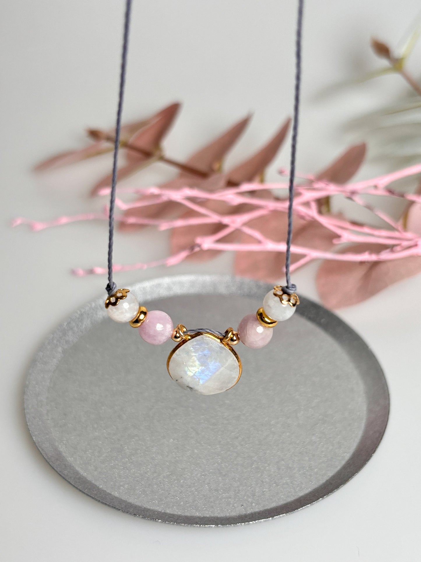 Beautiful simple necklace with moonstone pendant and kunzite beads | Handmade gemstone jewelry | Spiritual jewelry | Gift for her
