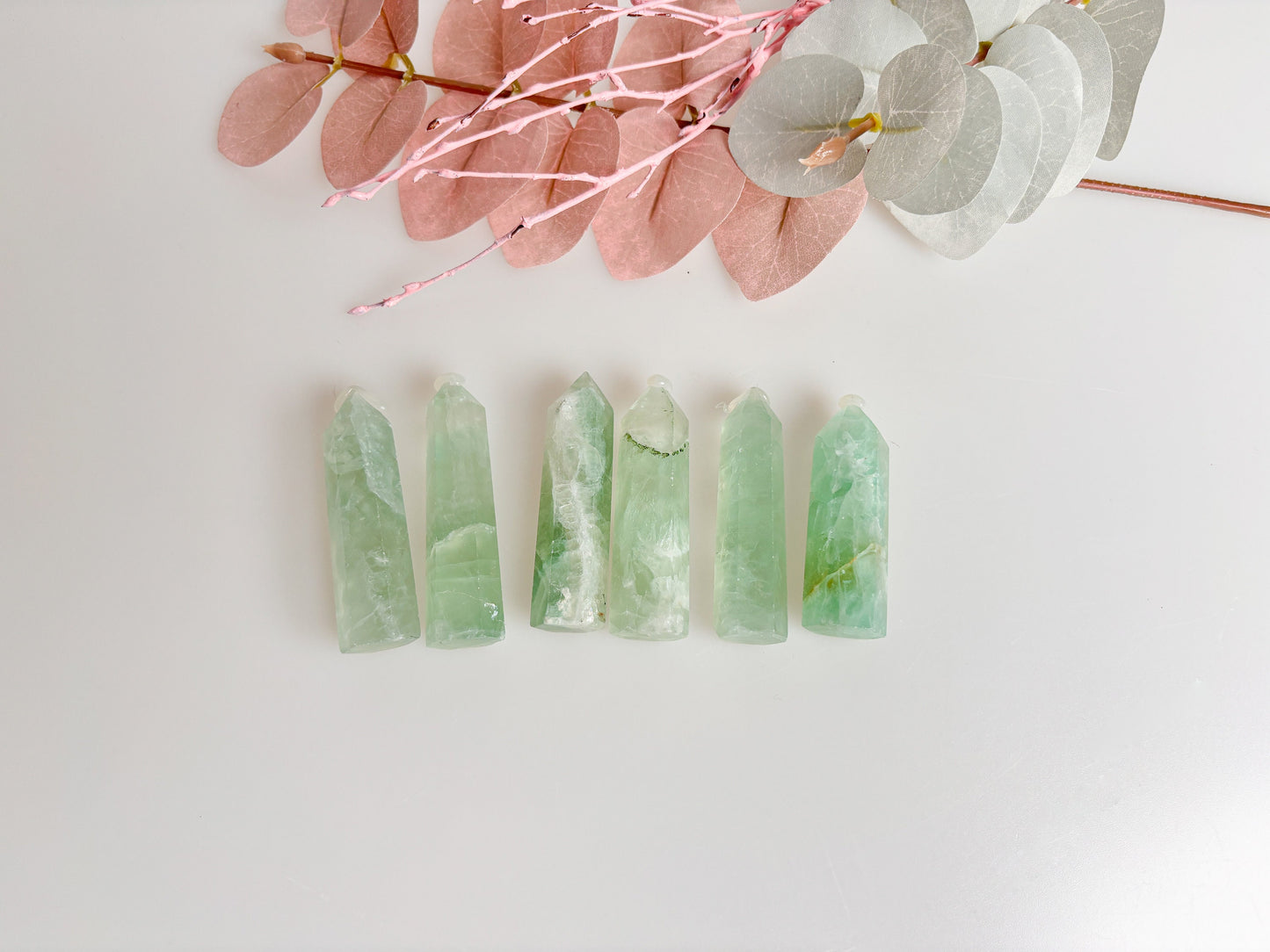 Small green fluorite towers, pretty and handy, for meditation and energy work – natural stone crystal for healing and decoration