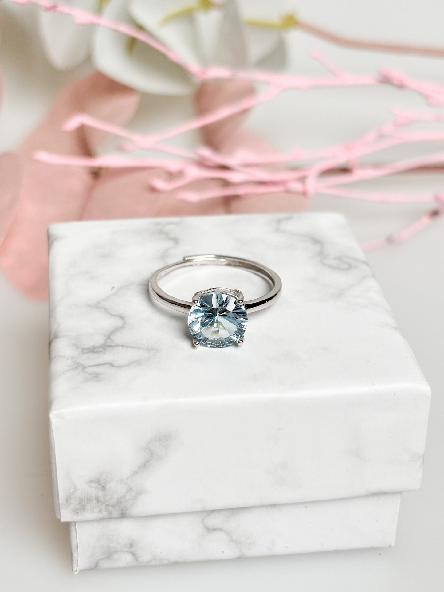 Blue Topaz 925 silver ring with faceted stone, adjustable size - statement ring|engagement ring|statement ring