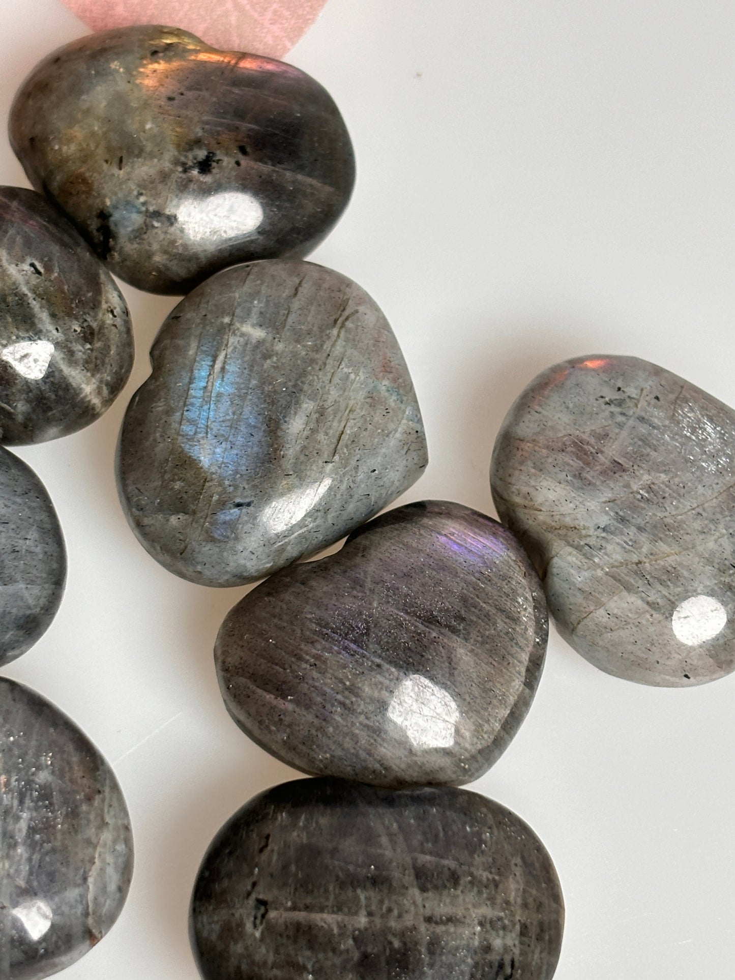 Premium labradorite hearts with impressive flash: also available in pink and purple, three sizes