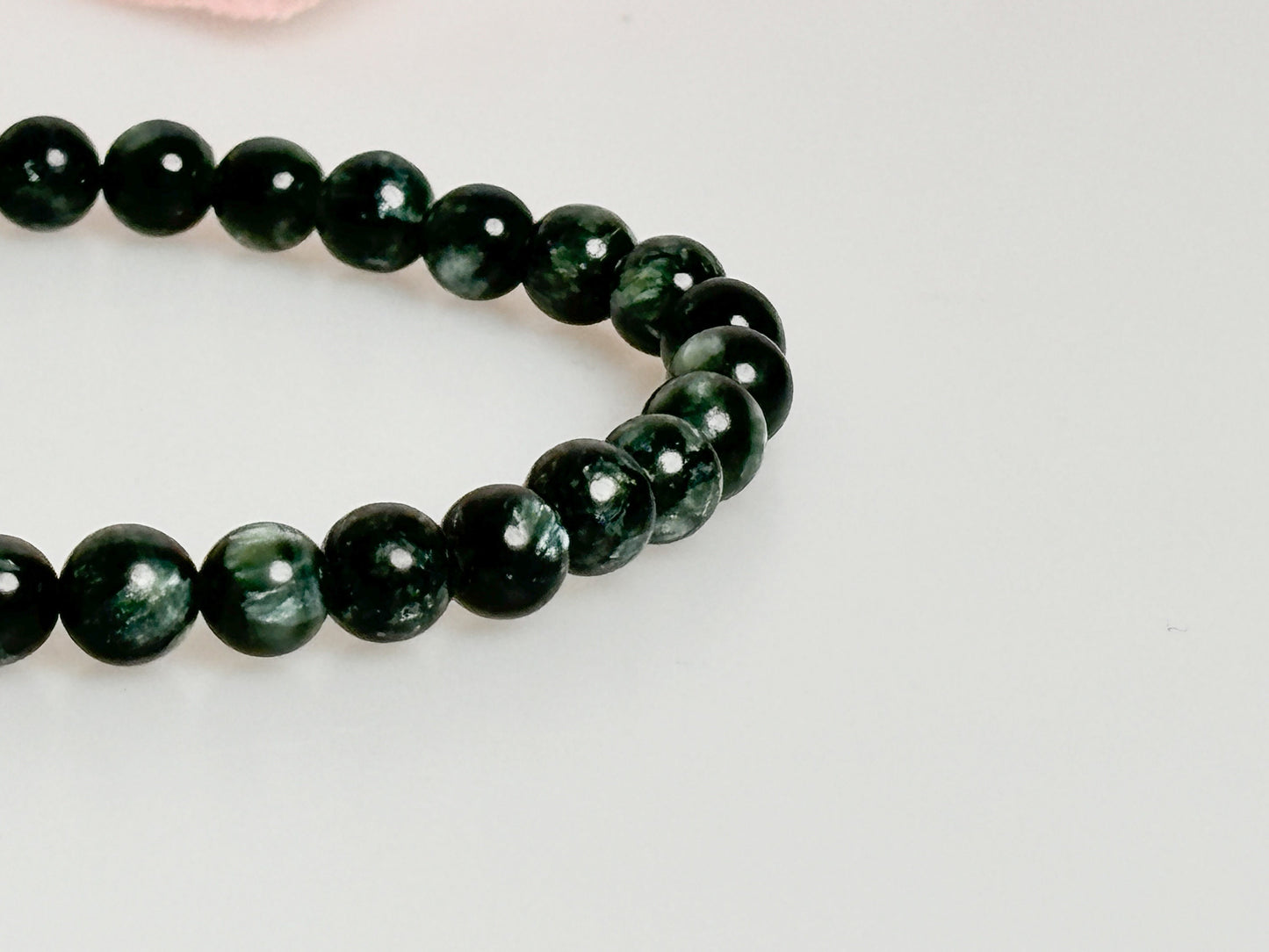 Premium Seraphinite bracelet, elastic, 6mm beads, spiritual energy, high quality gemstones, unique