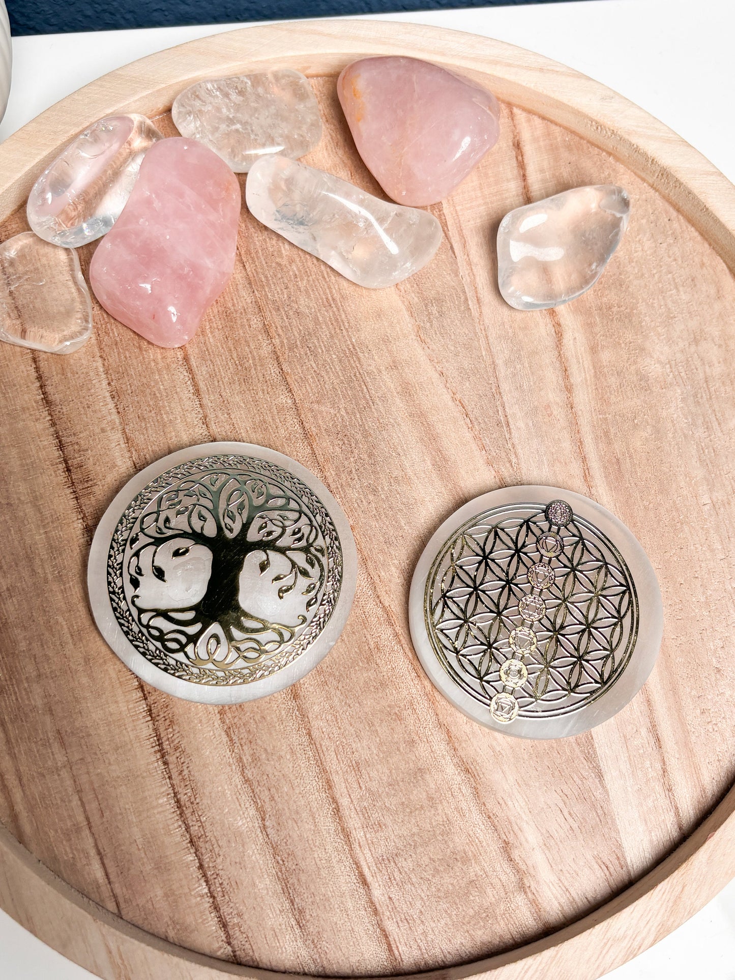 Selenite plates 8cm - Tree of Life & Flower of Life | Charge crystals | Decorative and spiritual | Etsy