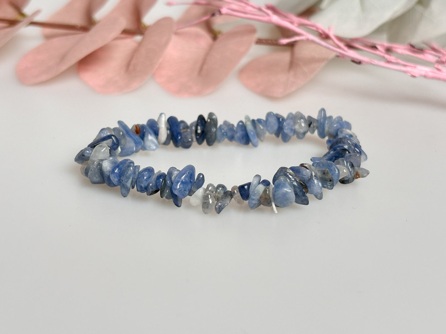 Elastic Kyanite Chip Bracelet – Boho Summer Bracelet for Stylish Accents