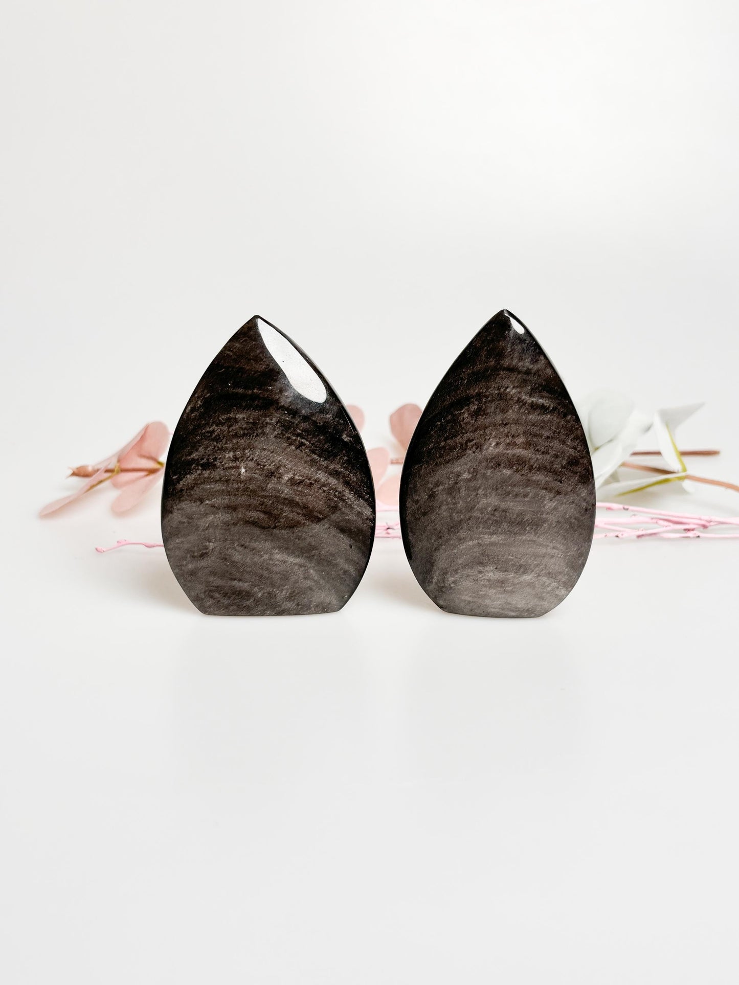 Silber Obsidian Teardrop Freiform - Schöner Flash, Dekorativ, 8 cm Hoch, Einzigartiges Stück für Ihre Sammlung