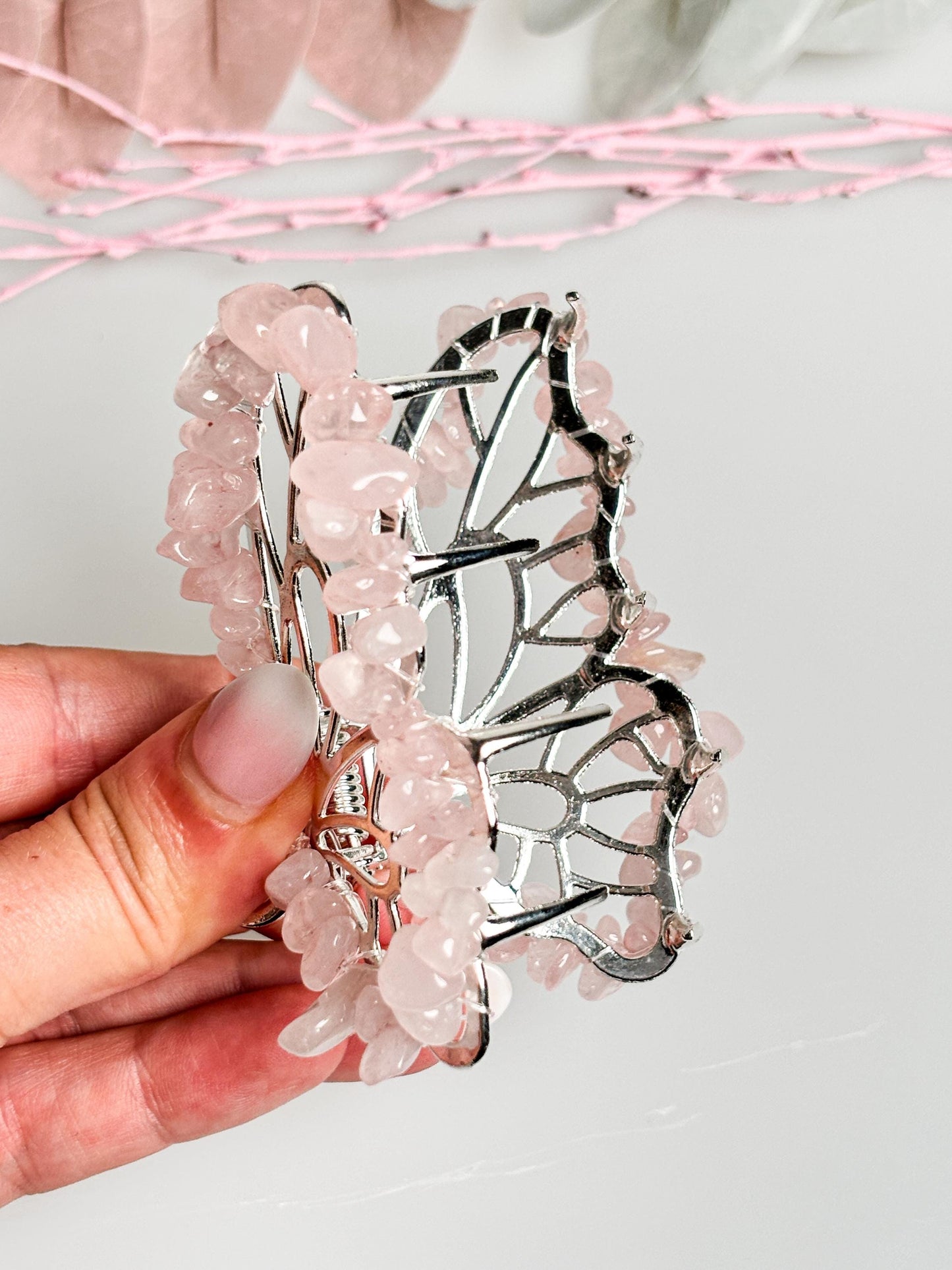 Elegant butterfly hair clip made of silver with rose quartz chips – beautiful piece of jewelry for stylish looks