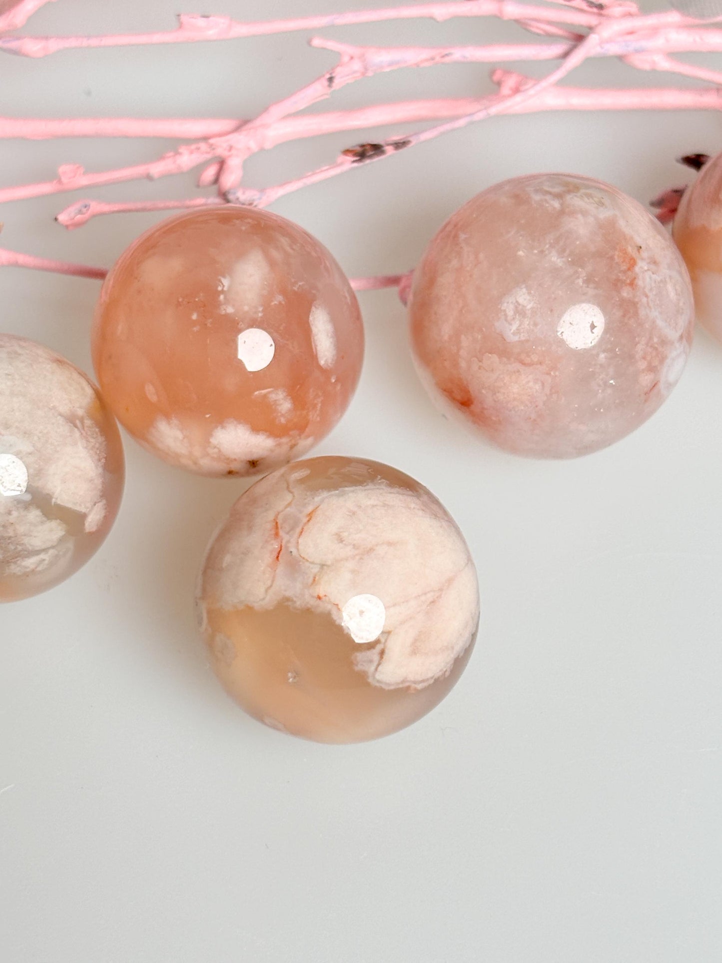 Flower Agate Mini Balls with Unique Floral Pattern – Gemstone Decoration, Natural Stone Decoration, Boho Crystals