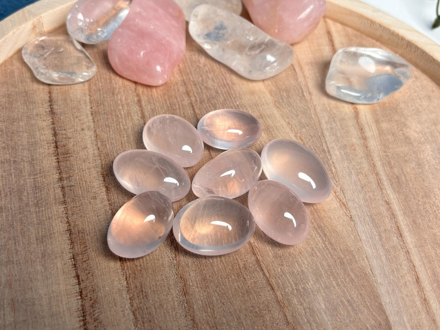 Premium Transparent Rose Quartz Tumbled Stones – Gemstone for Healing and Love – Crystal Clear, Glittering Rose Quartz Stones