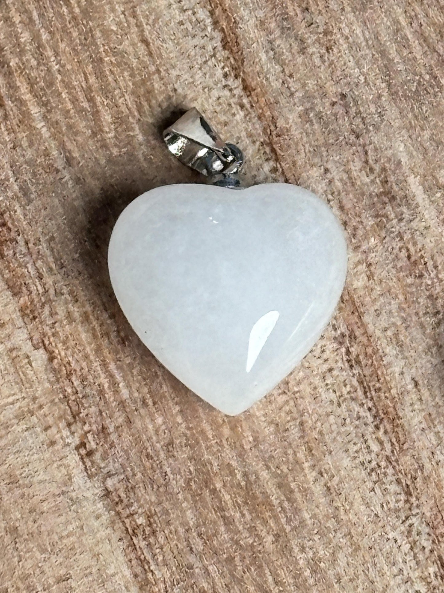 Necklace pendant heart rock crystal small| healing stone| white| transparent| silver| crystal