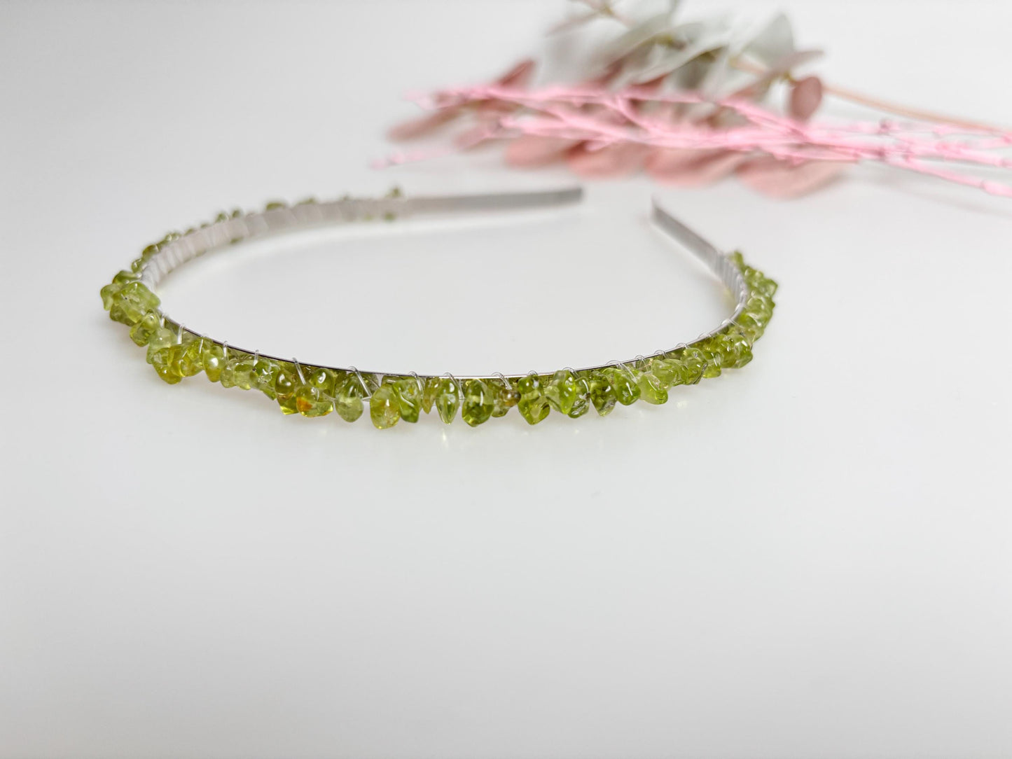 Boho style silver headband with sparkling crystals – elegant headpiece for special occasions and festivals