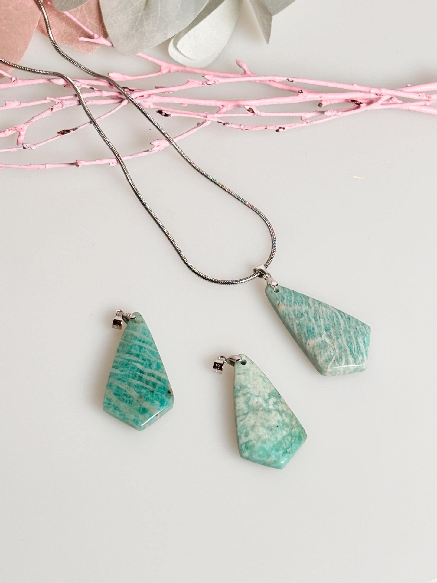 Elegant Amazonite pendant with 925 silver eyelet – Fine jewelry for the style-conscious, crystal pendant