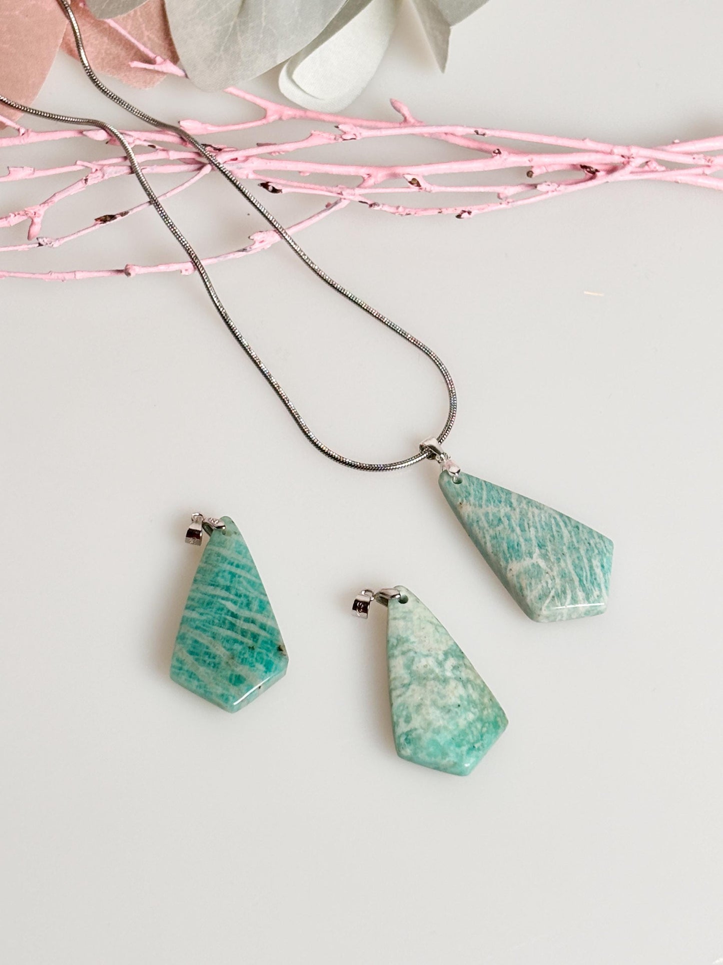 Elegant Amazonite pendant with 925 silver eyelet – Fine jewelry for the style-conscious, crystal pendant