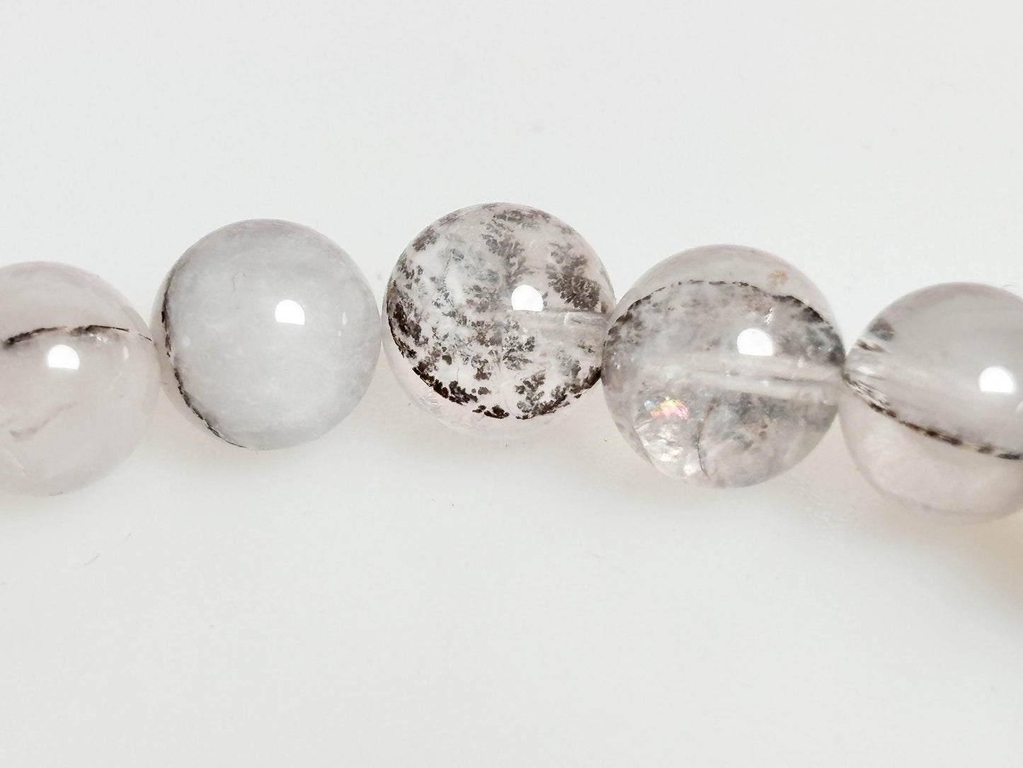 Elastic garden quartz bracelet 8mm | 17cm length | Natural tones in grey & brown | Handmade | Gemstone jewelry