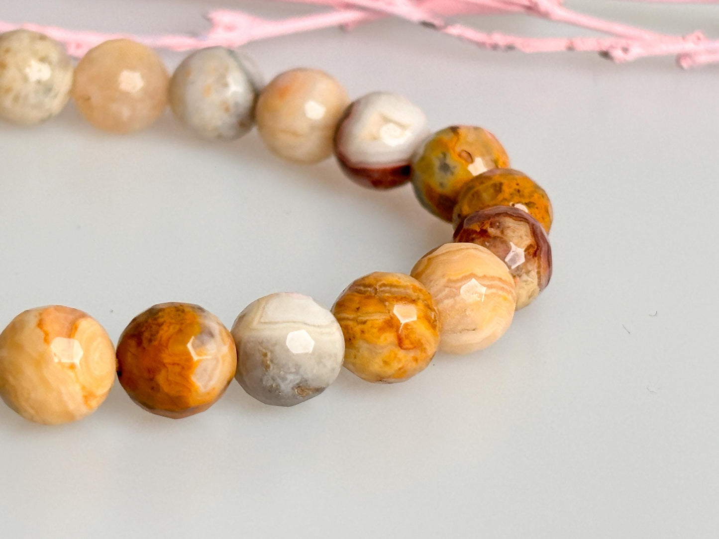 Elastic bracelet made of faceted 8mm Crazy Lace Agate beads | Energetic jewelry | Colorful gemstone jewelry
