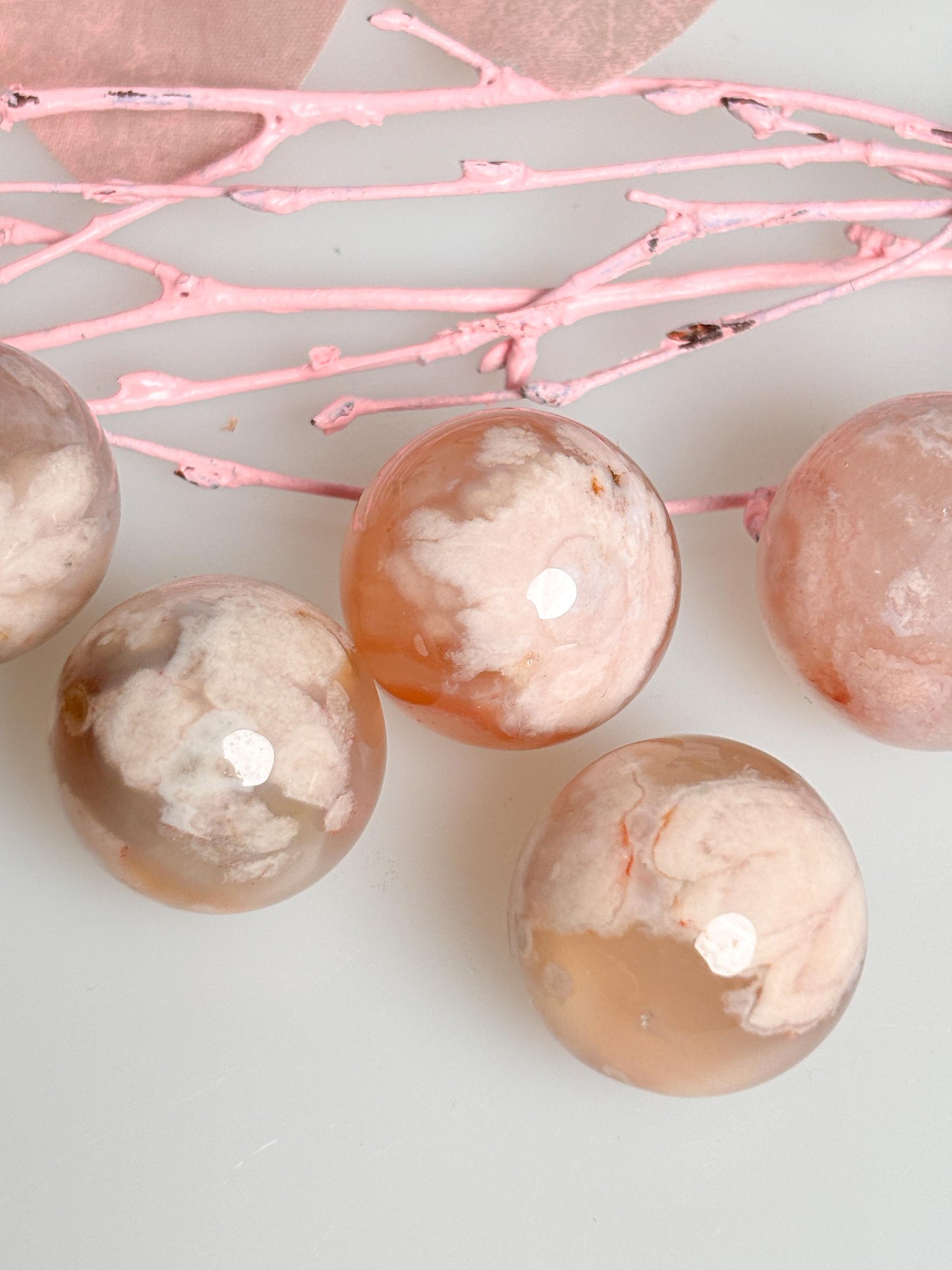 Flower Agate Mini Balls with Unique Floral Pattern – Gemstone Decoration, Natural Stone Decoration, Boho Crystals