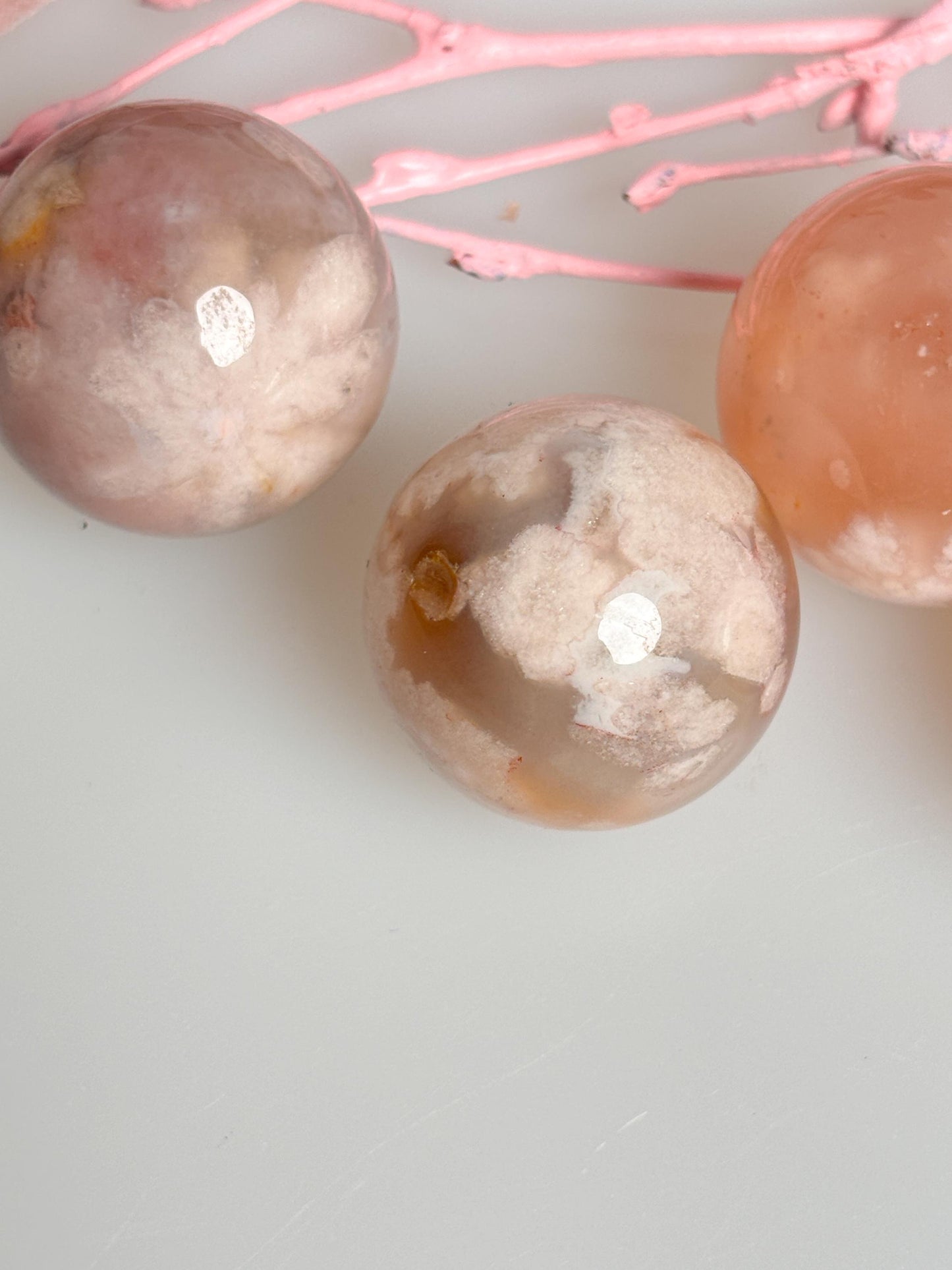Flower Agate Mini Balls with Unique Floral Pattern – Gemstone Decoration, Natural Stone Decoration, Boho Crystals