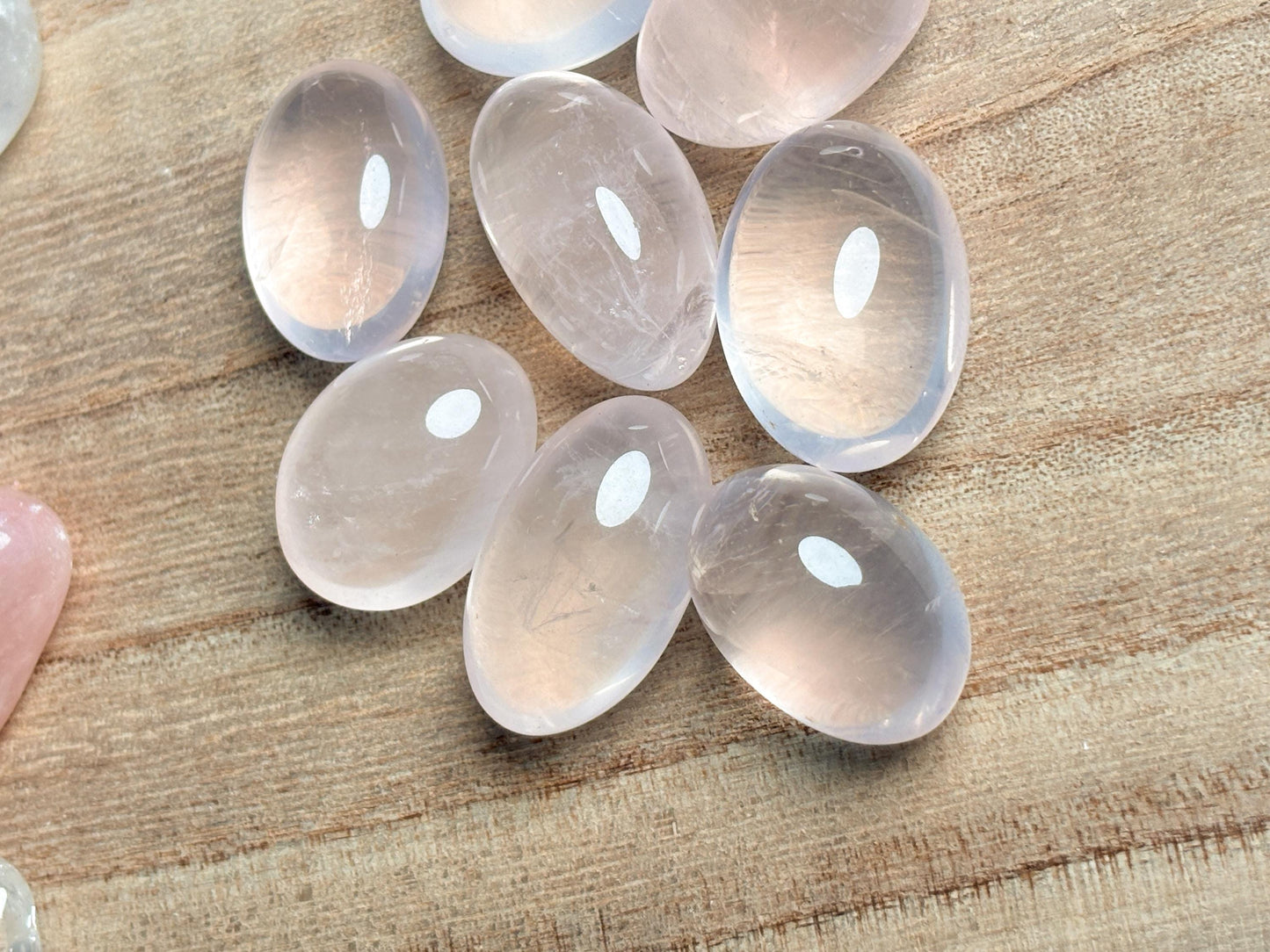 Premium Transparent Rose Quartz Tumbled Stones – Gemstone for Healing and Love – Crystal Clear, Glittering Rose Quartz Stones