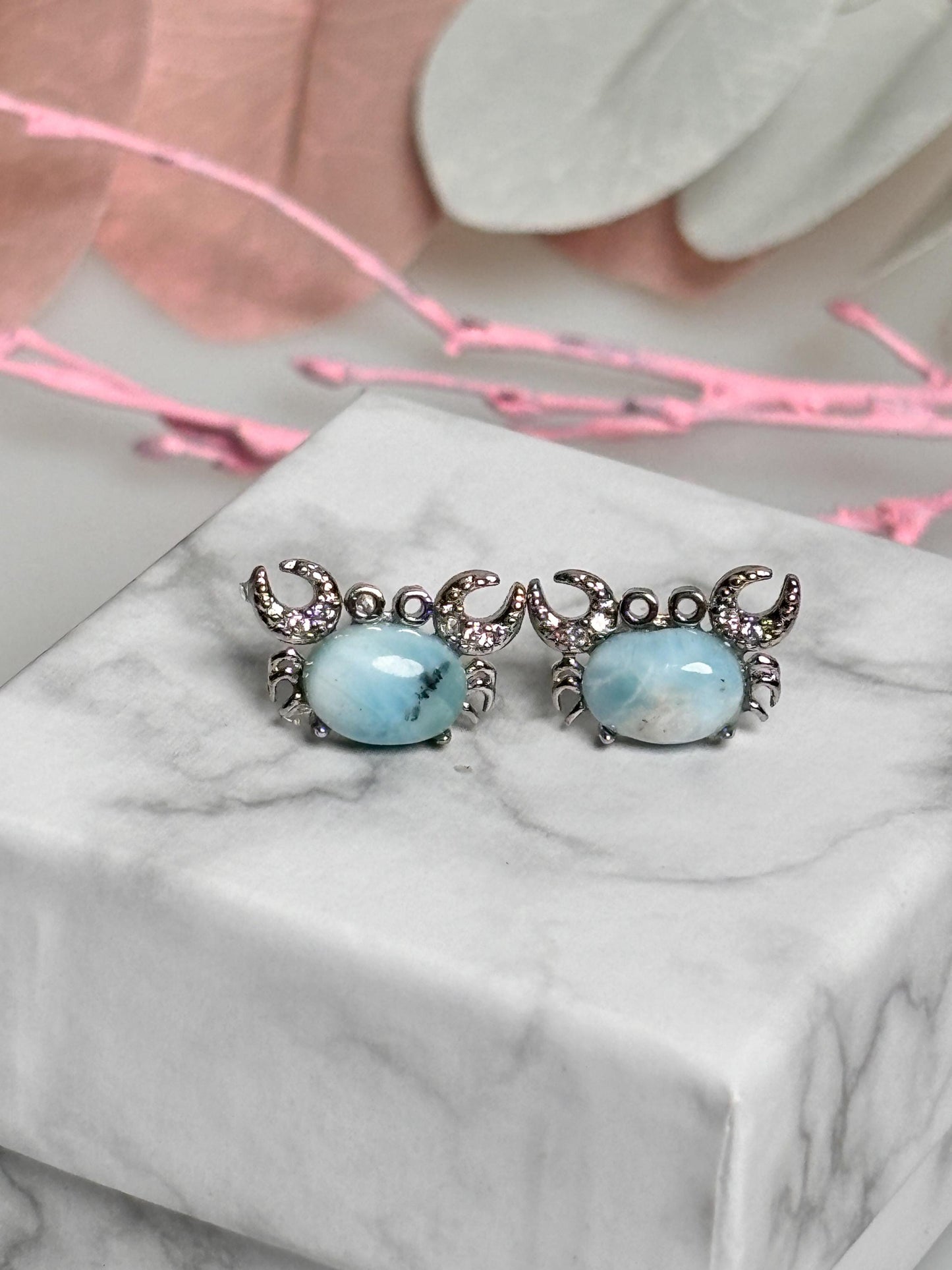 Beautiful Larimar crab-shaped earrings - maritime jewelry with 925 silver pin, unique earrings"