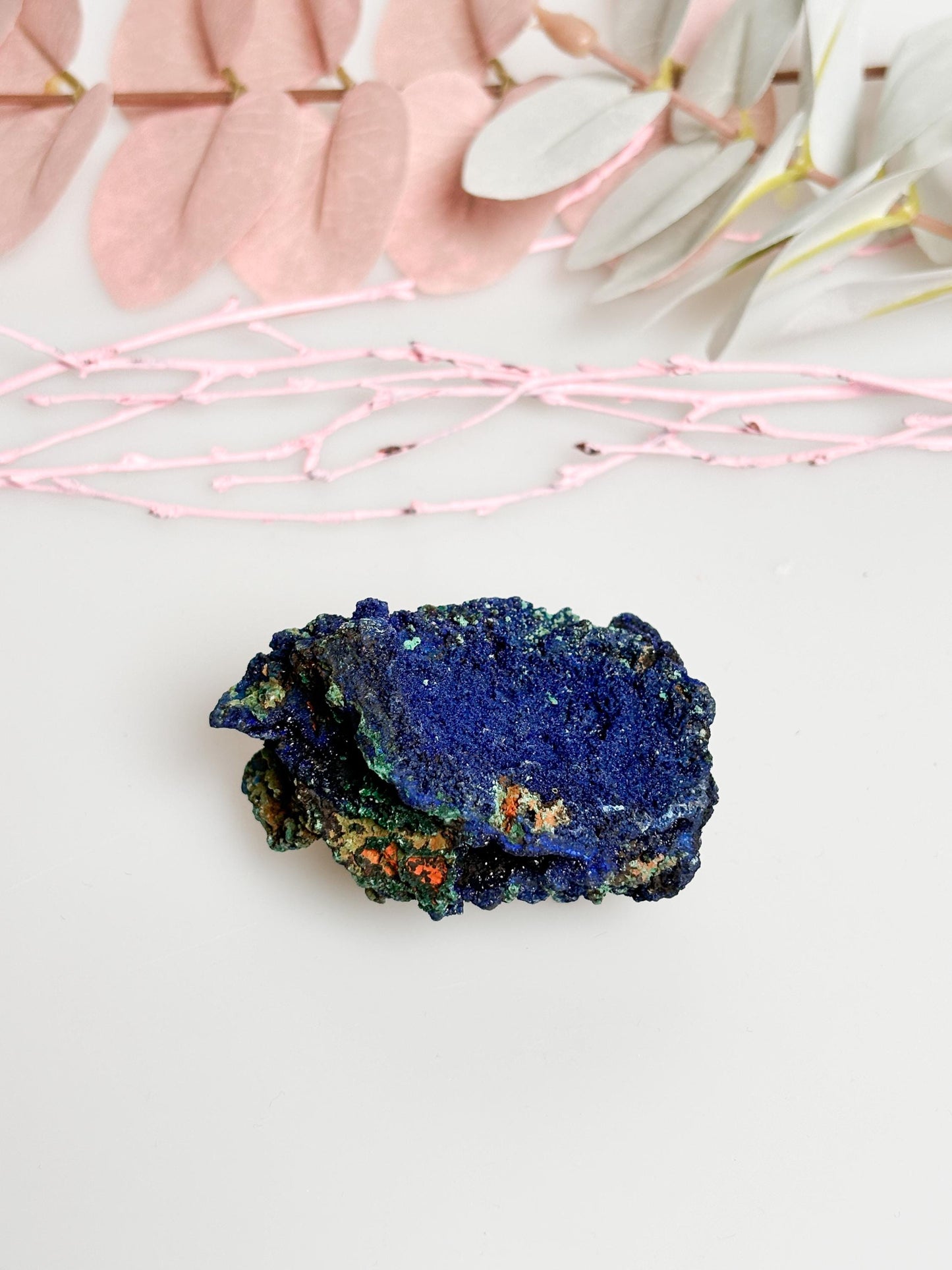 Azurit Natursteinstück mit schöner Struktur und Glitzer - Kristallstufe, einzigartiges Mineral für Sammler und Dekoration