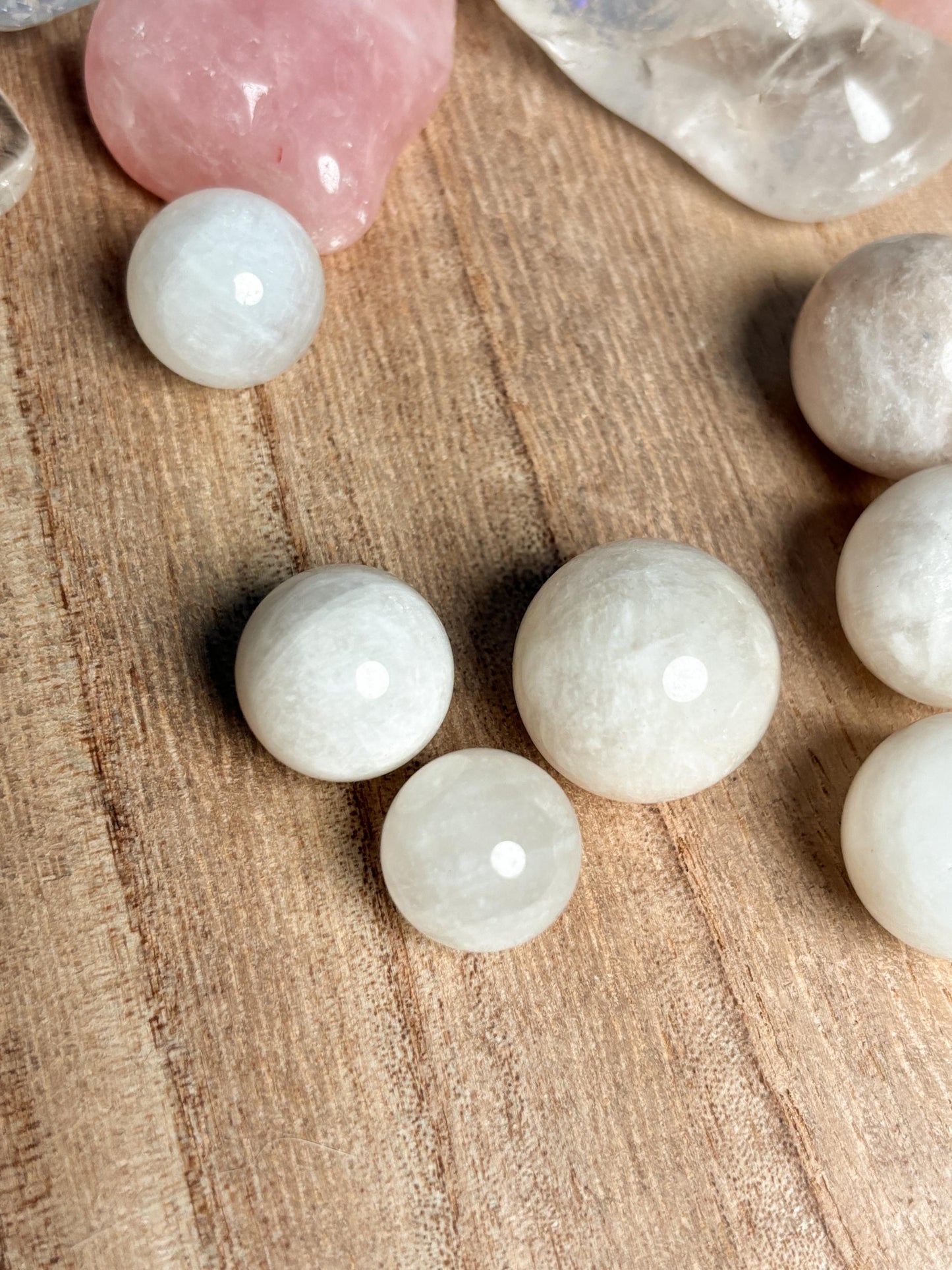 Mini Moonstone Spheres with Radiant Flash – Various Sizes, Perfect for Jewelry & Decoration